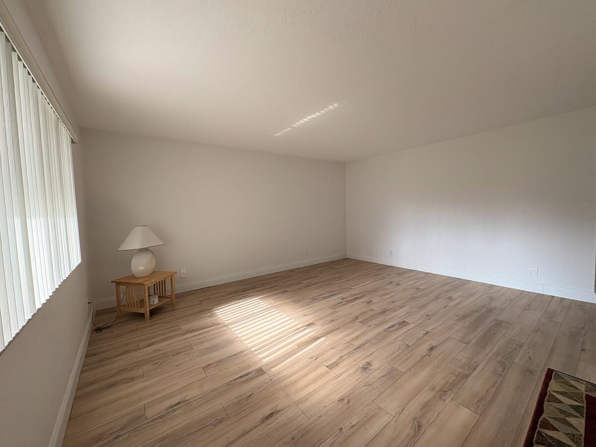 15109 Ashland Drive 298 Property Photo 4