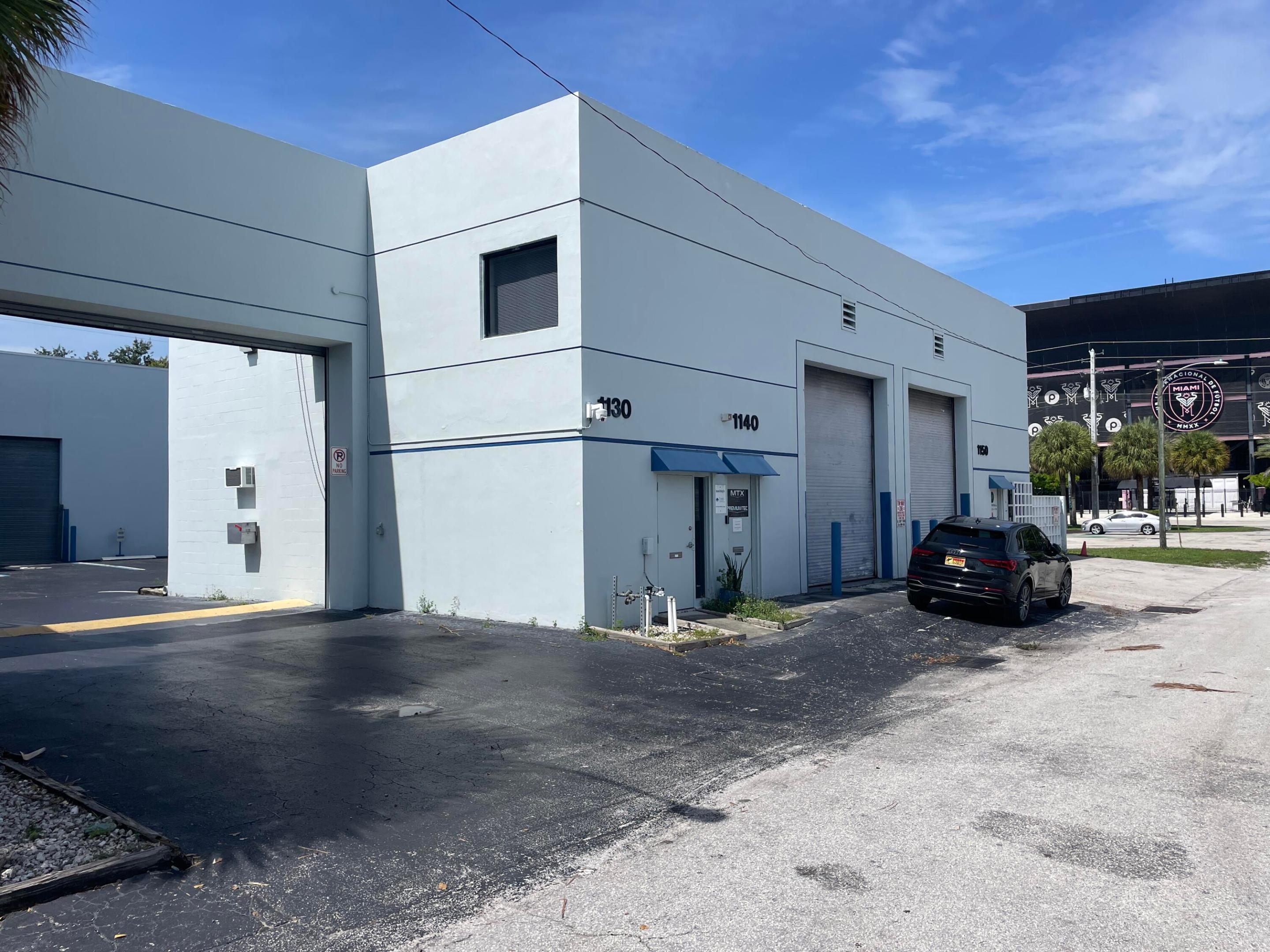 1140 NW 54th Street Property Photo 1