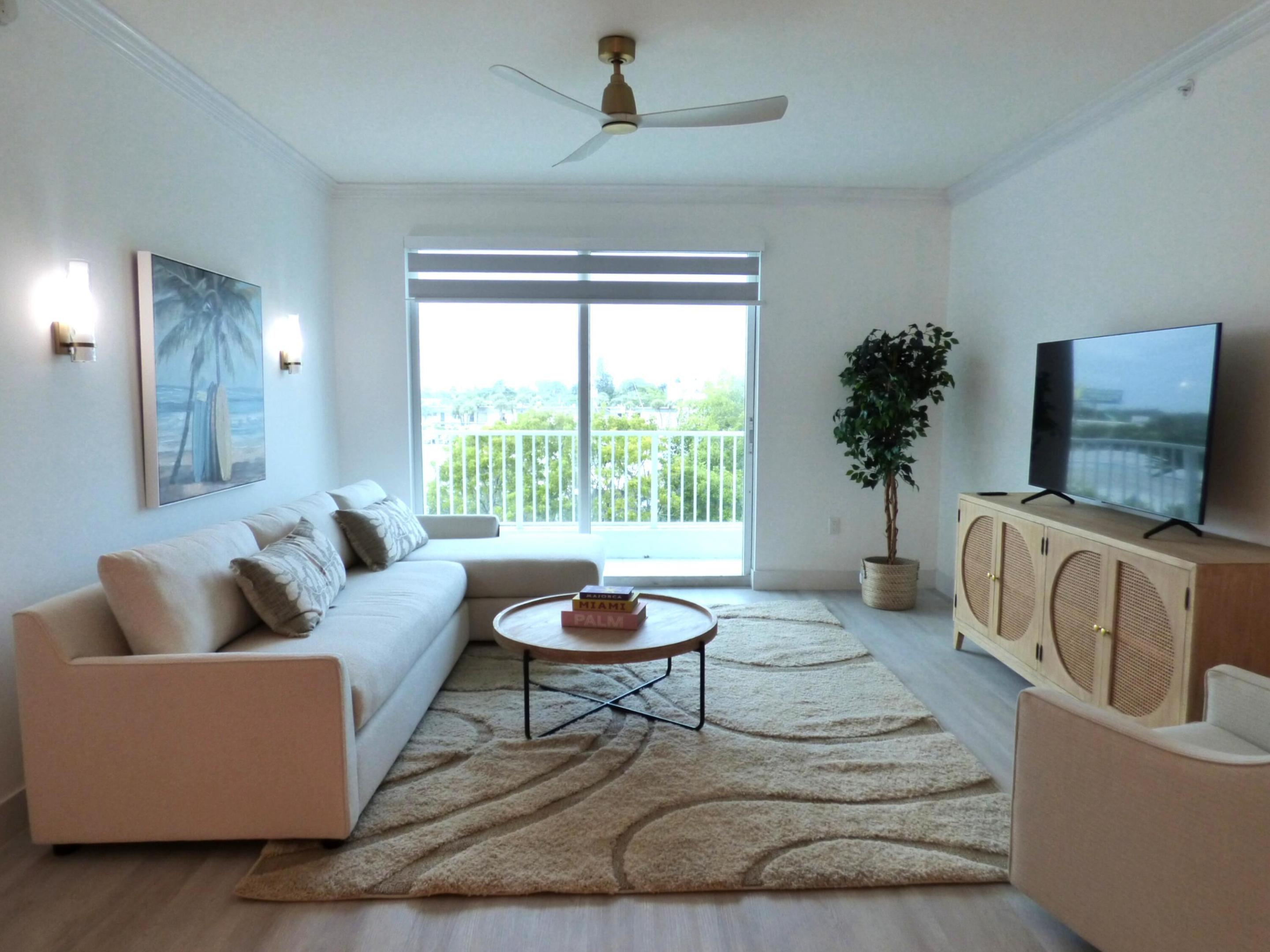 802 W Windward Way 303 Property Photo 6