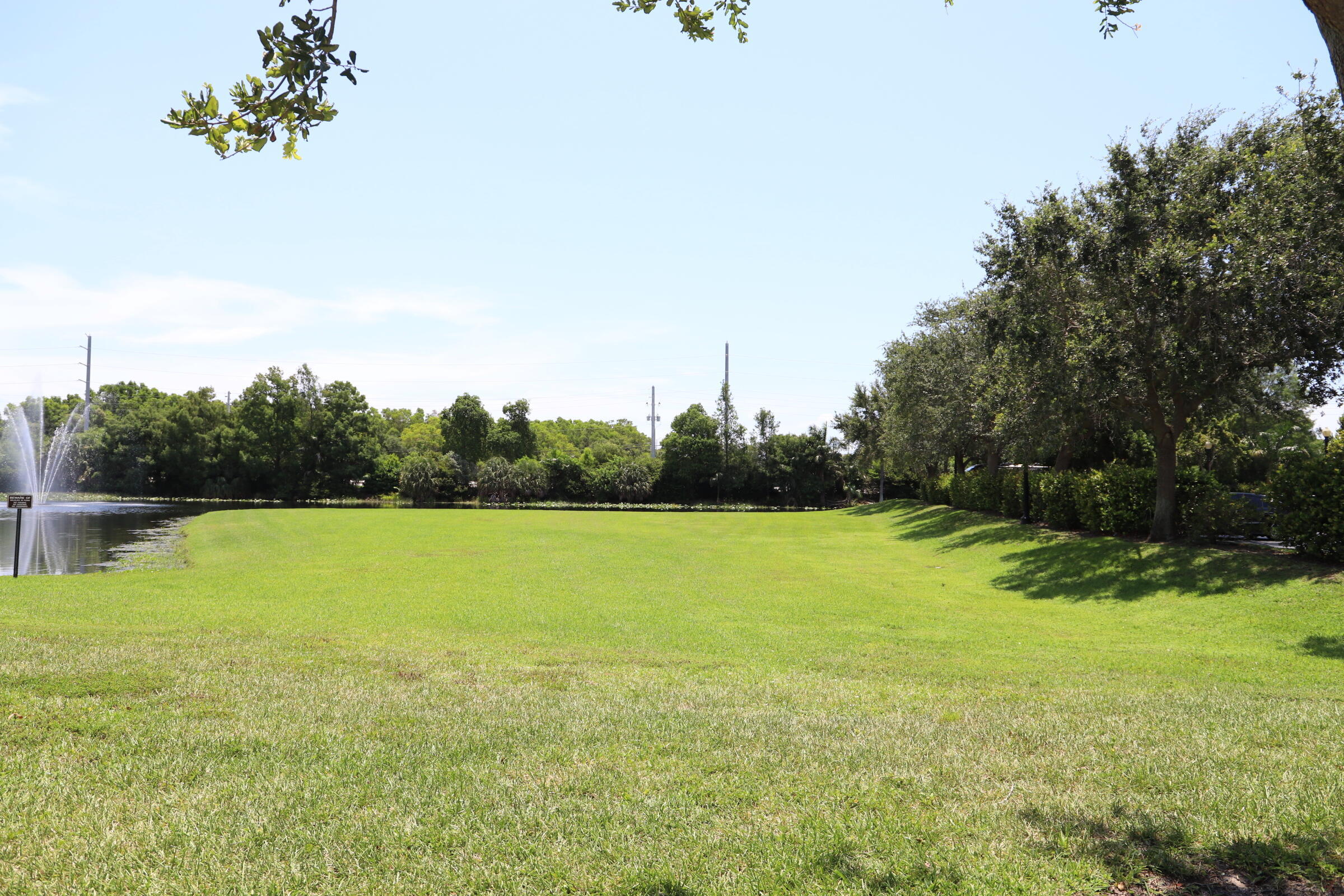 806 Nw 82nd Place Property Photo 10