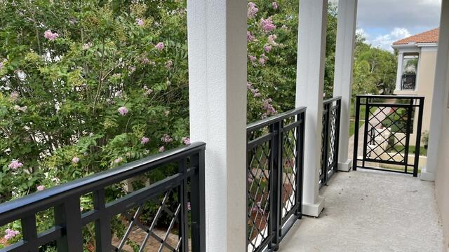 806 Nw 82nd Place Property Photo 22