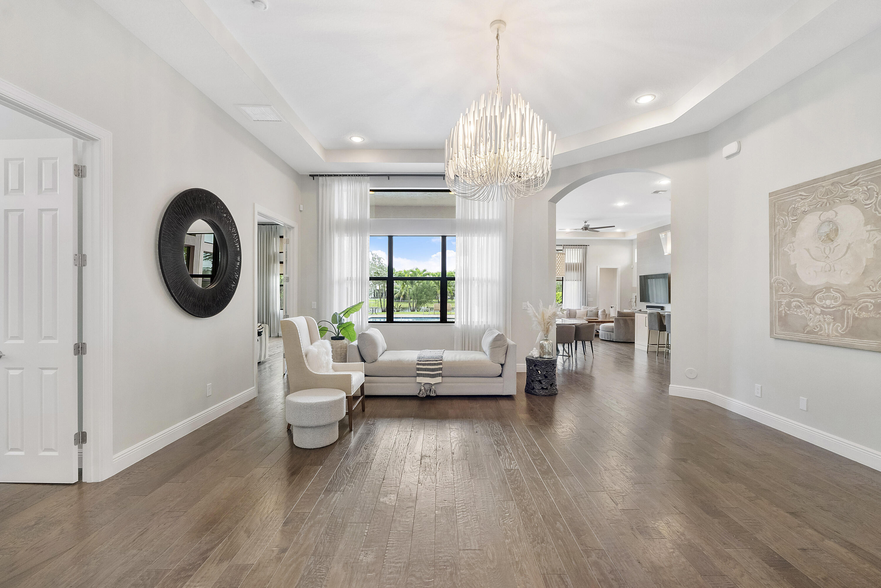 10282 Sweet Bay Manor Property Photo 6