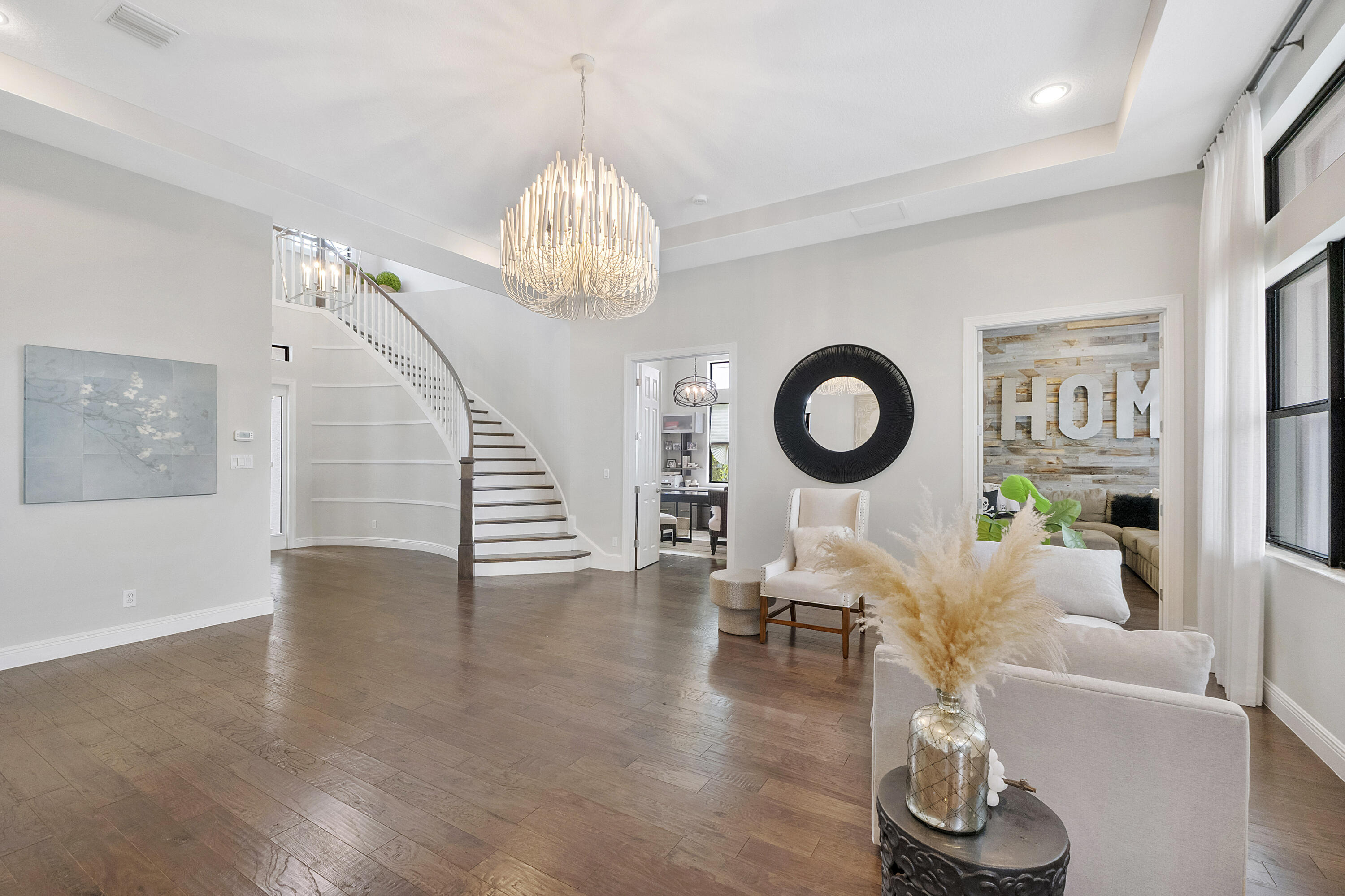 10282 Sweet Bay Manor Property Photo 7