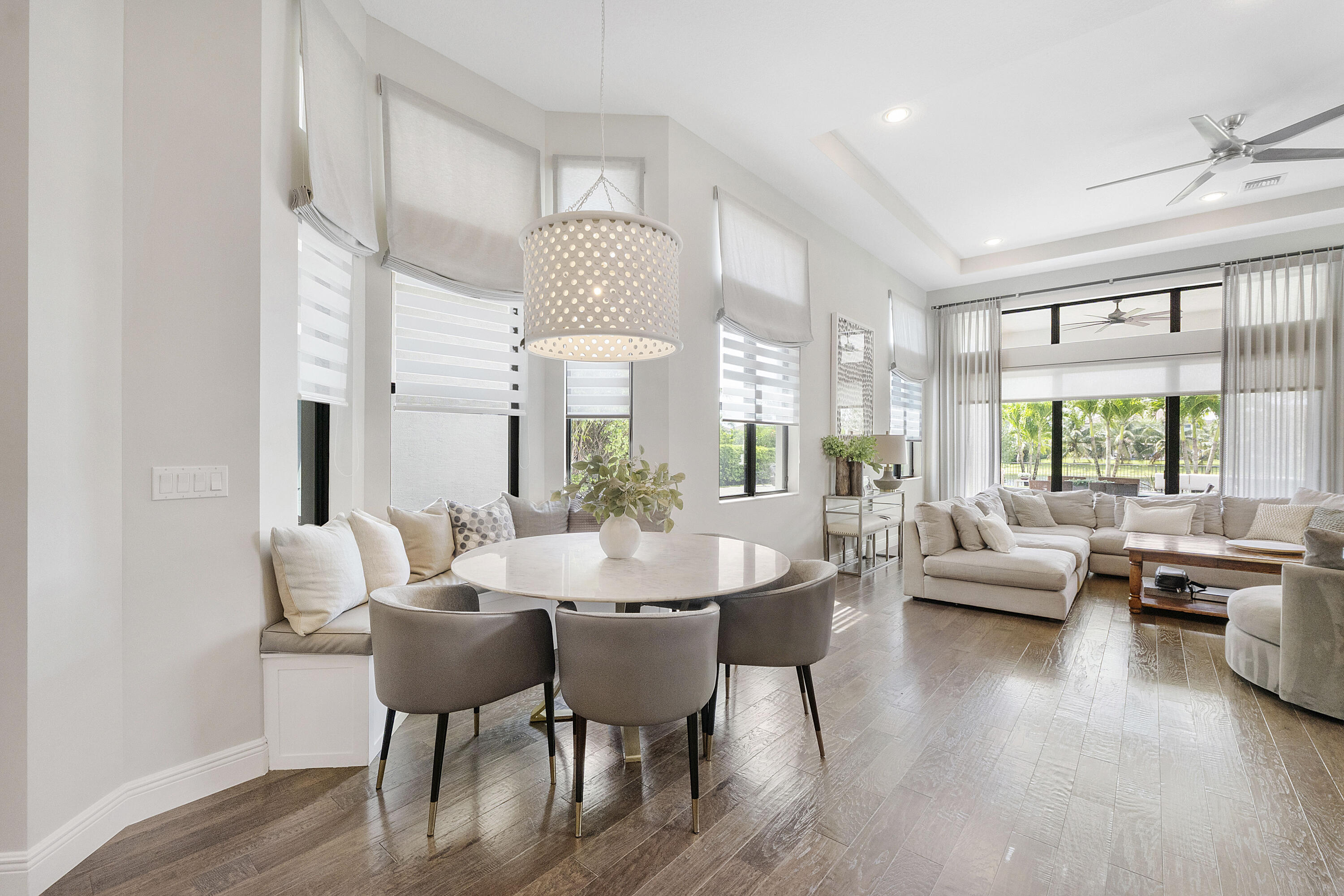 10282 Sweet Bay Manor Property Photo 13