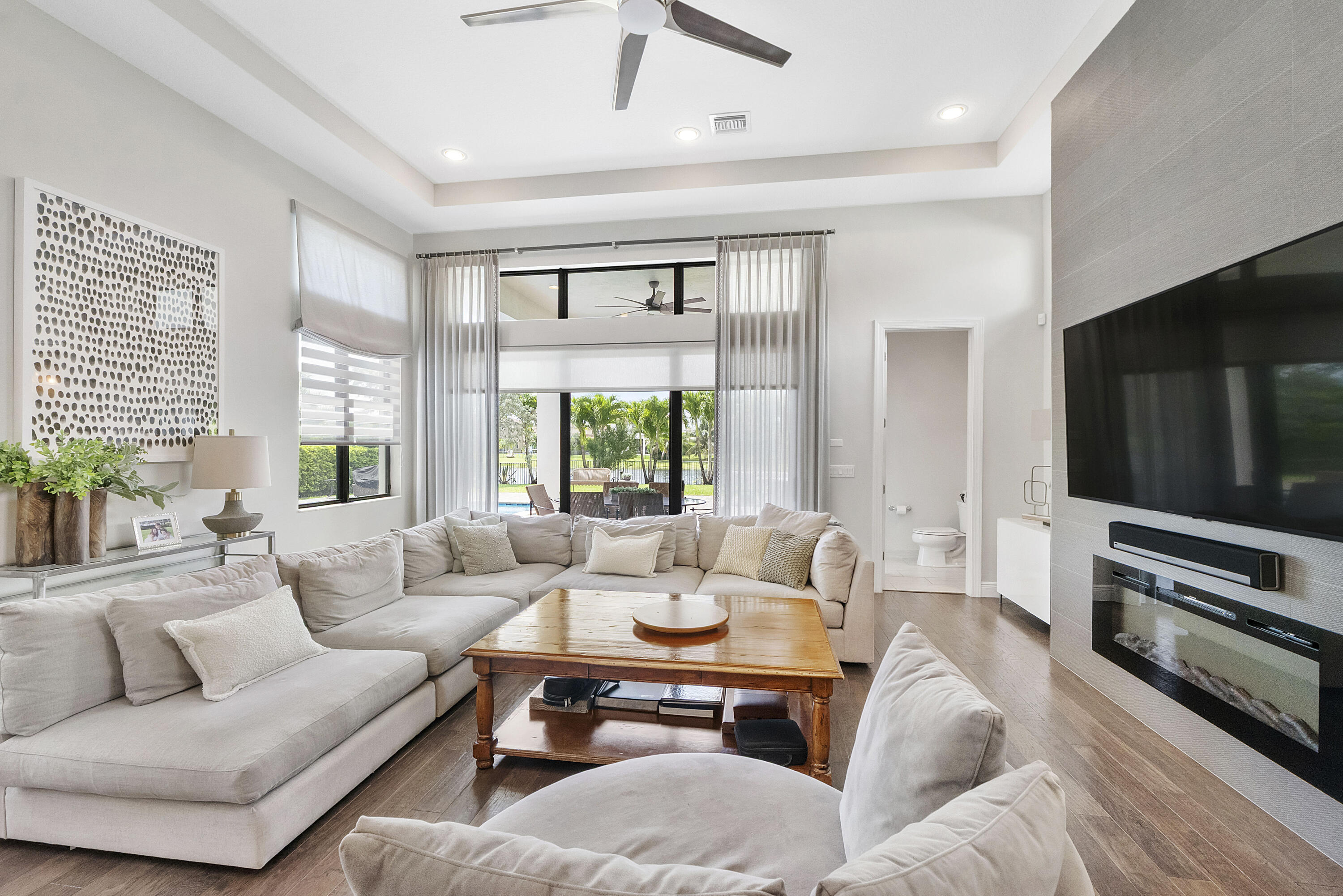 10282 Sweet Bay Manor Property Photo 20