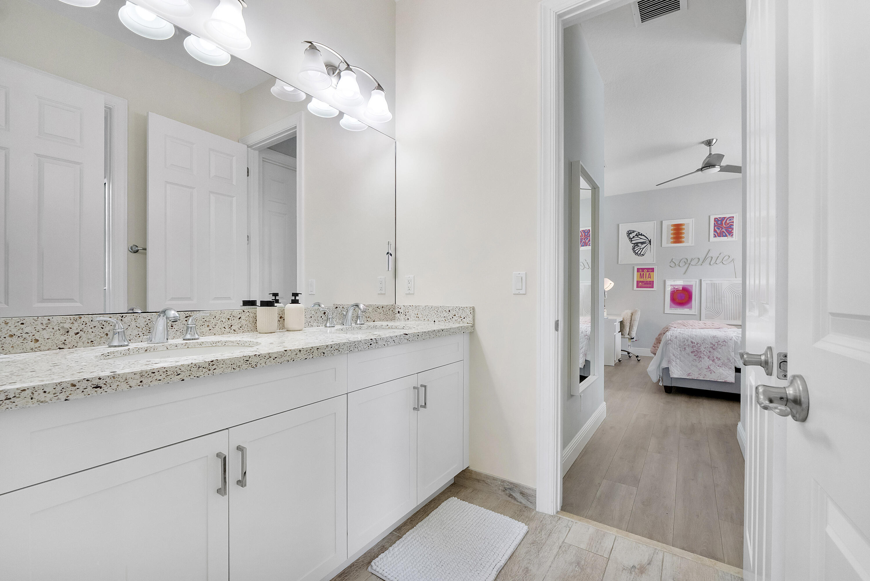 10282 Sweet Bay Manor Property Photo 29