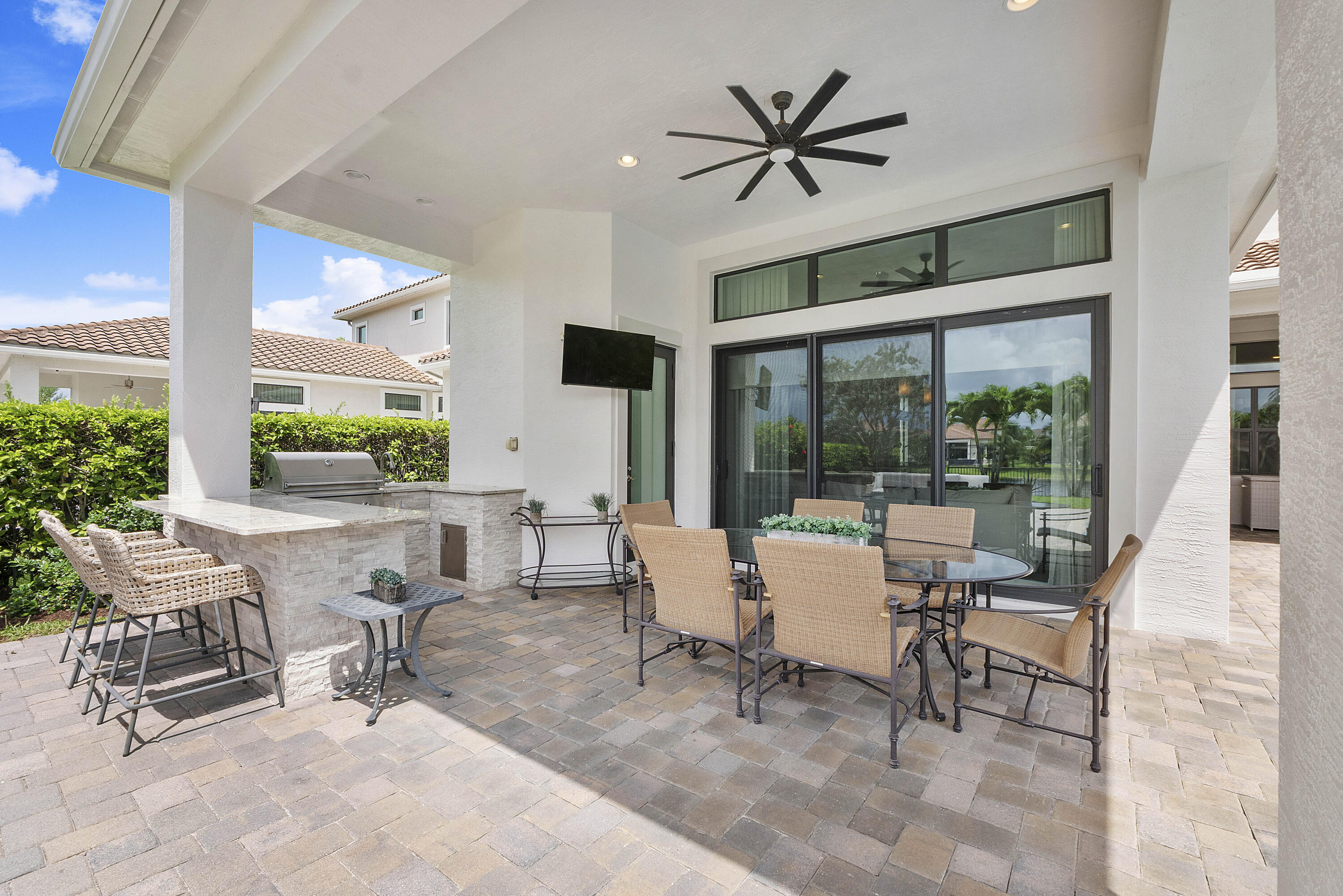 10282 Sweet Bay Manor Property Photo 38