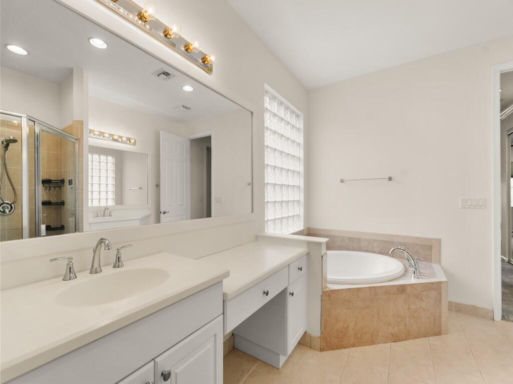 2287 Sw Newport Isles Boulevard Property Photo 21