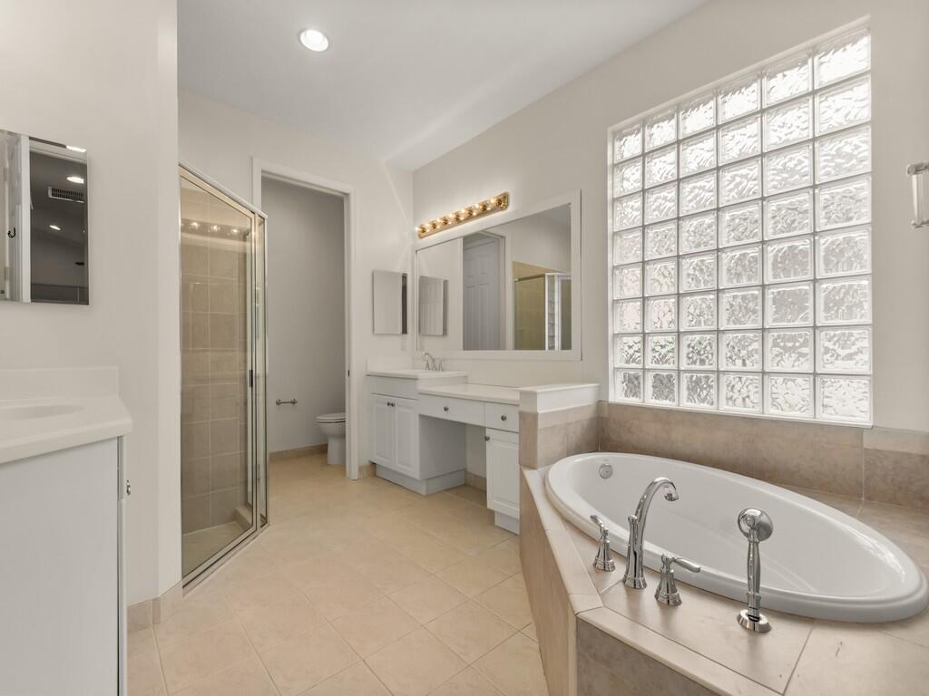 2287 Sw Newport Isles Boulevard Property Photo 22