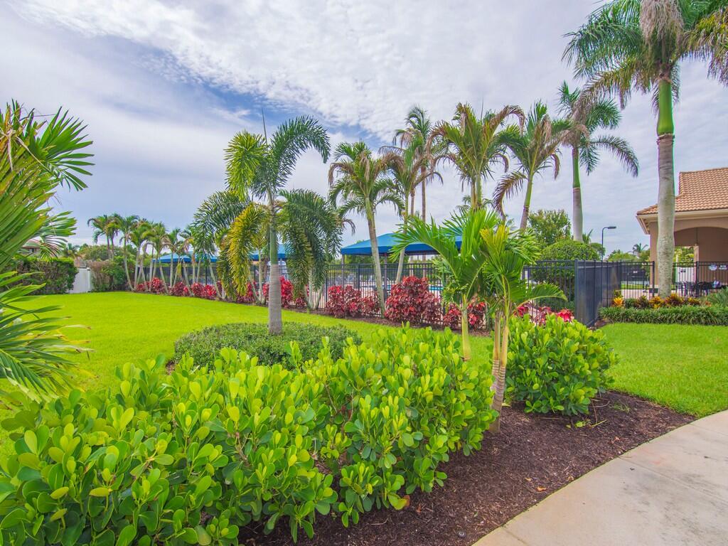2287 Sw Newport Isles Boulevard Property Photo 37