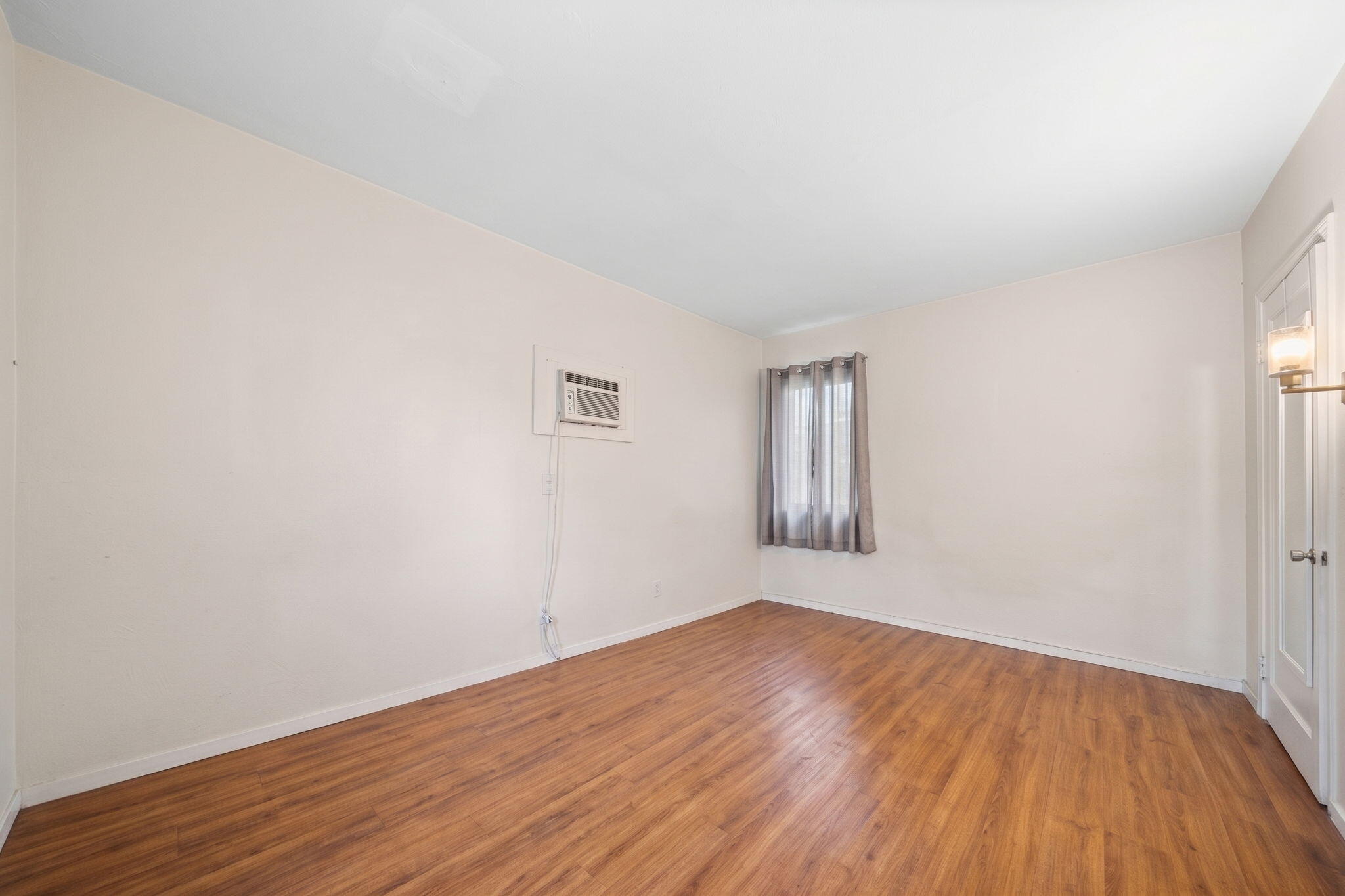 1602 S 17th Avenue 1-3 Property Photo 11