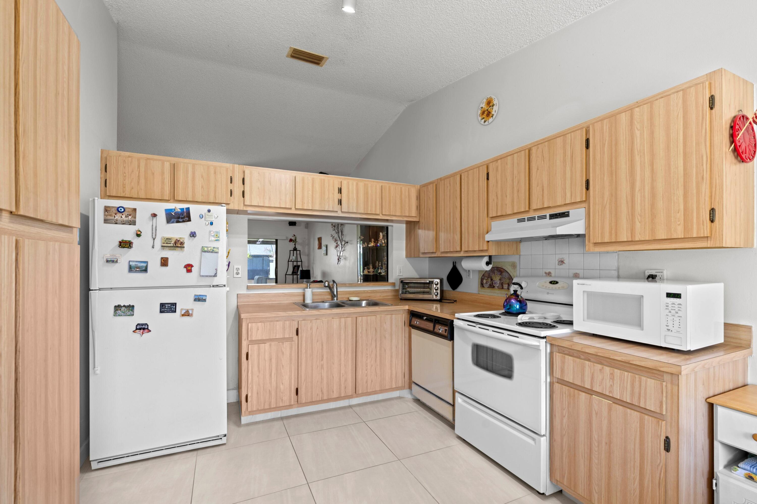 9 Danby Place Property Photo 4