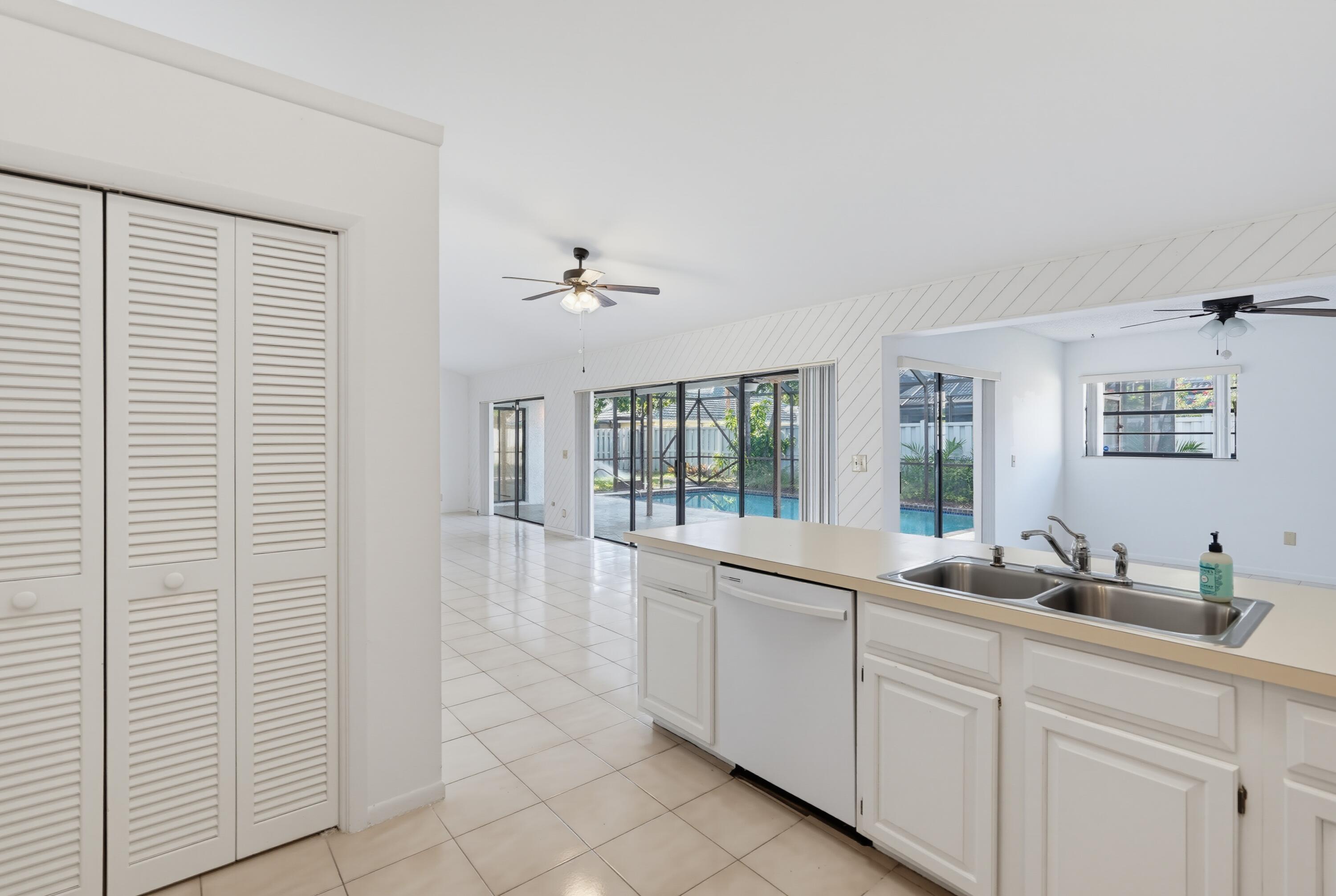 6846 Bianchini Circle Property Photo 7