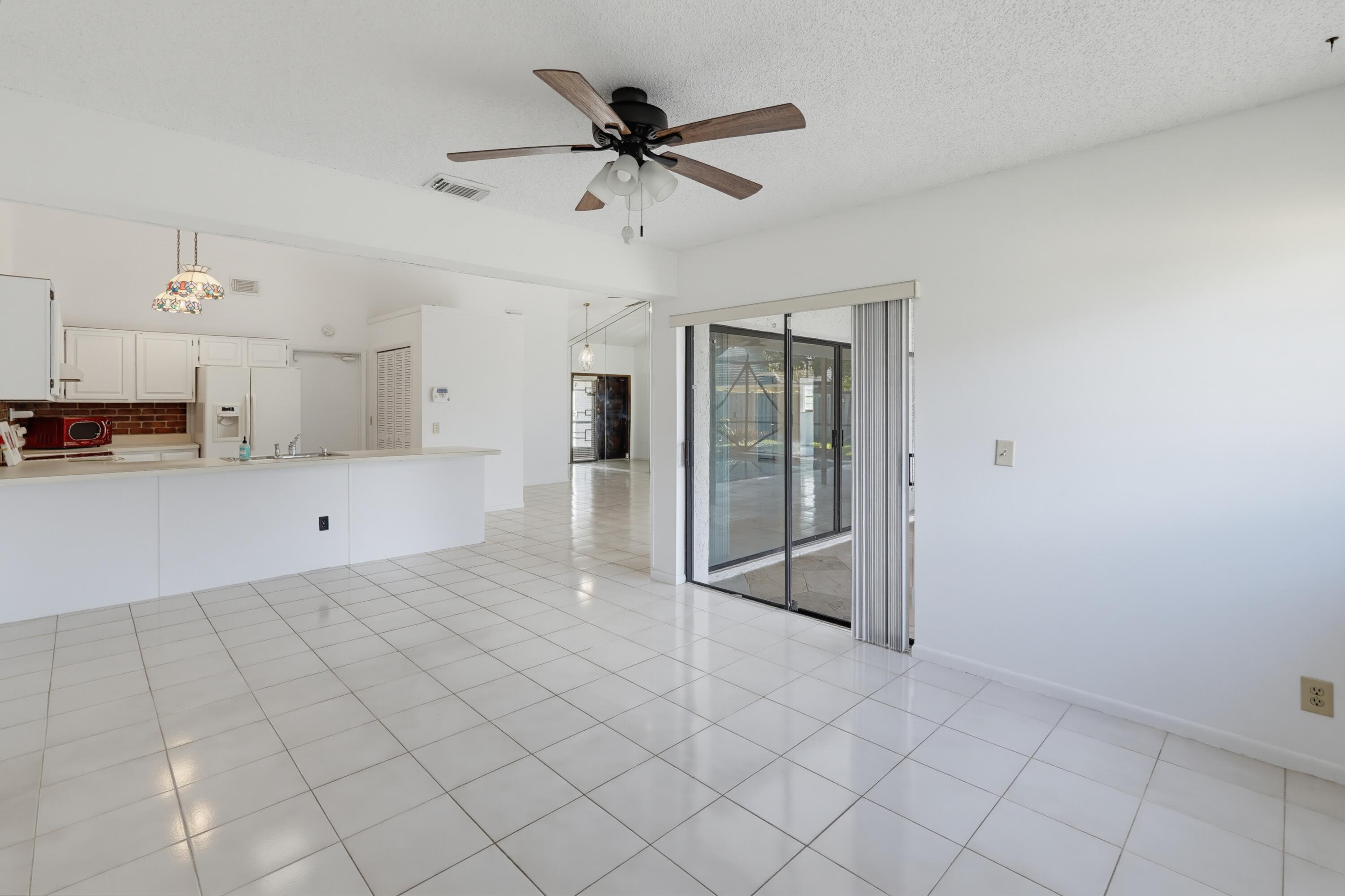 6846 Bianchini Circle Property Photo 8