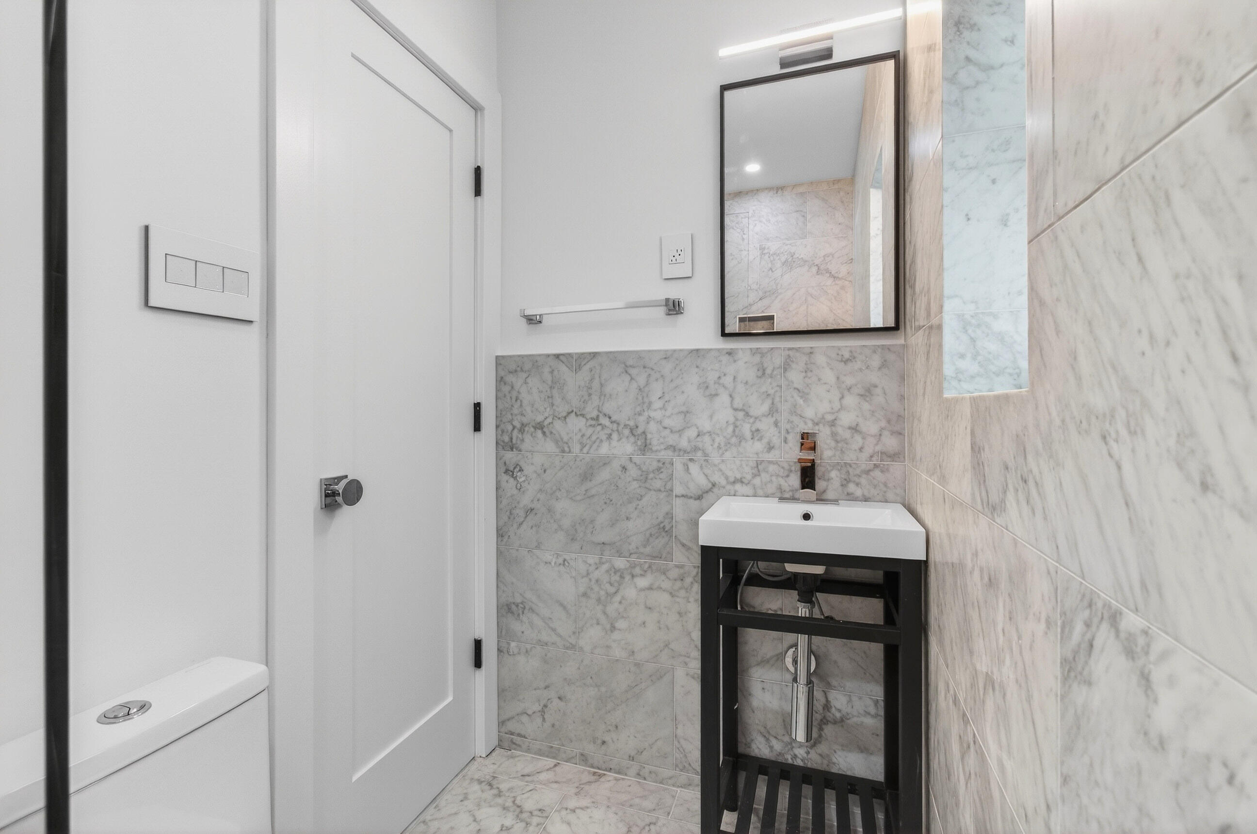 3720 Morton Avenue Property Photo 15