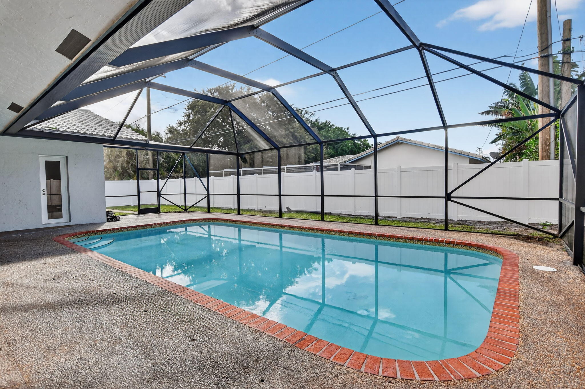 1544 Nw 9th Street Property Photo 42