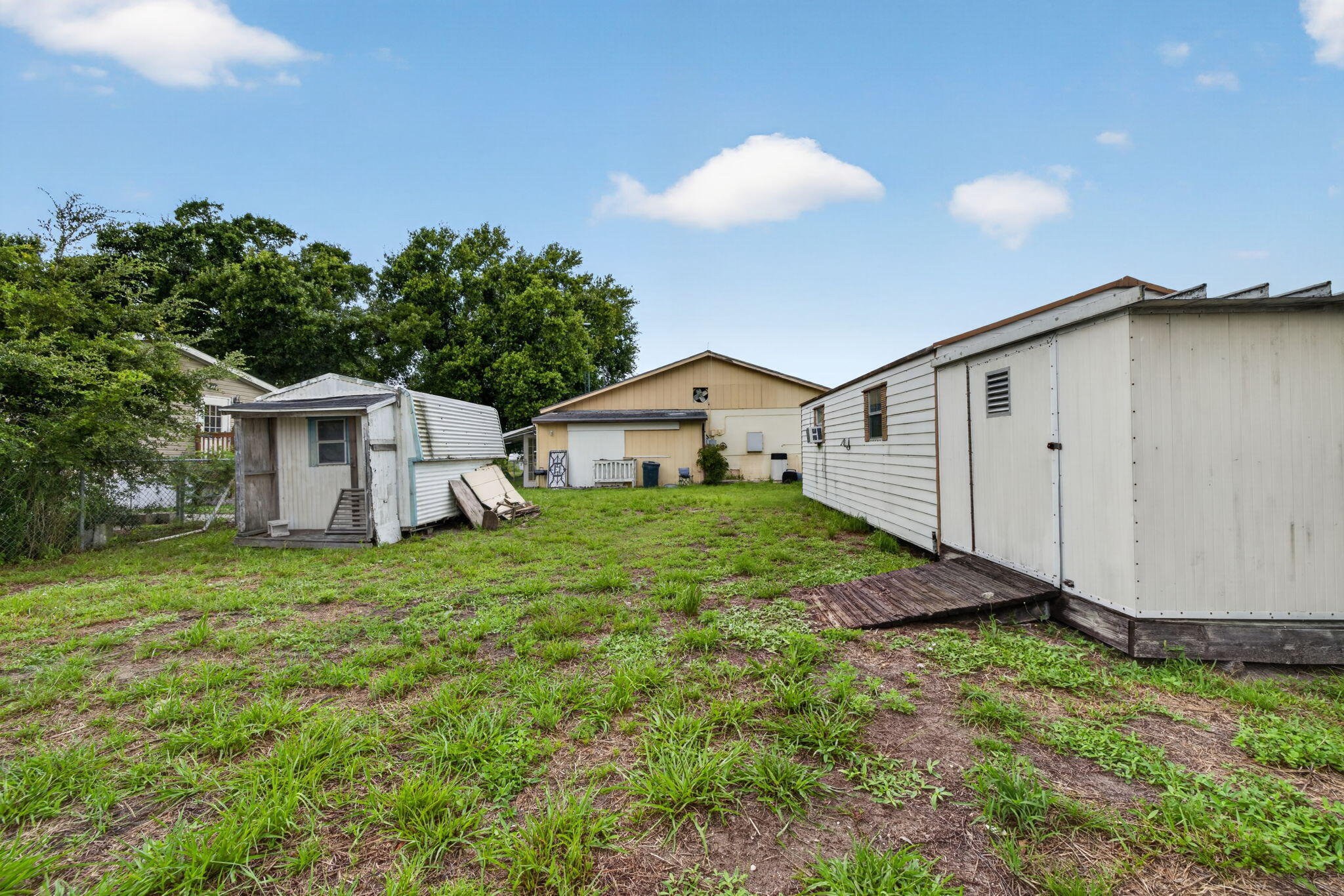 1033 Hunter Road Property Photo 35