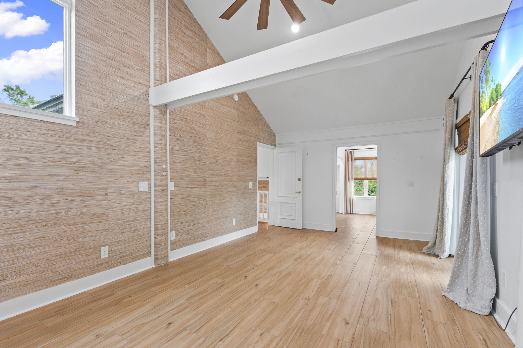 2511 Lightlewood Lane Property Photo 21