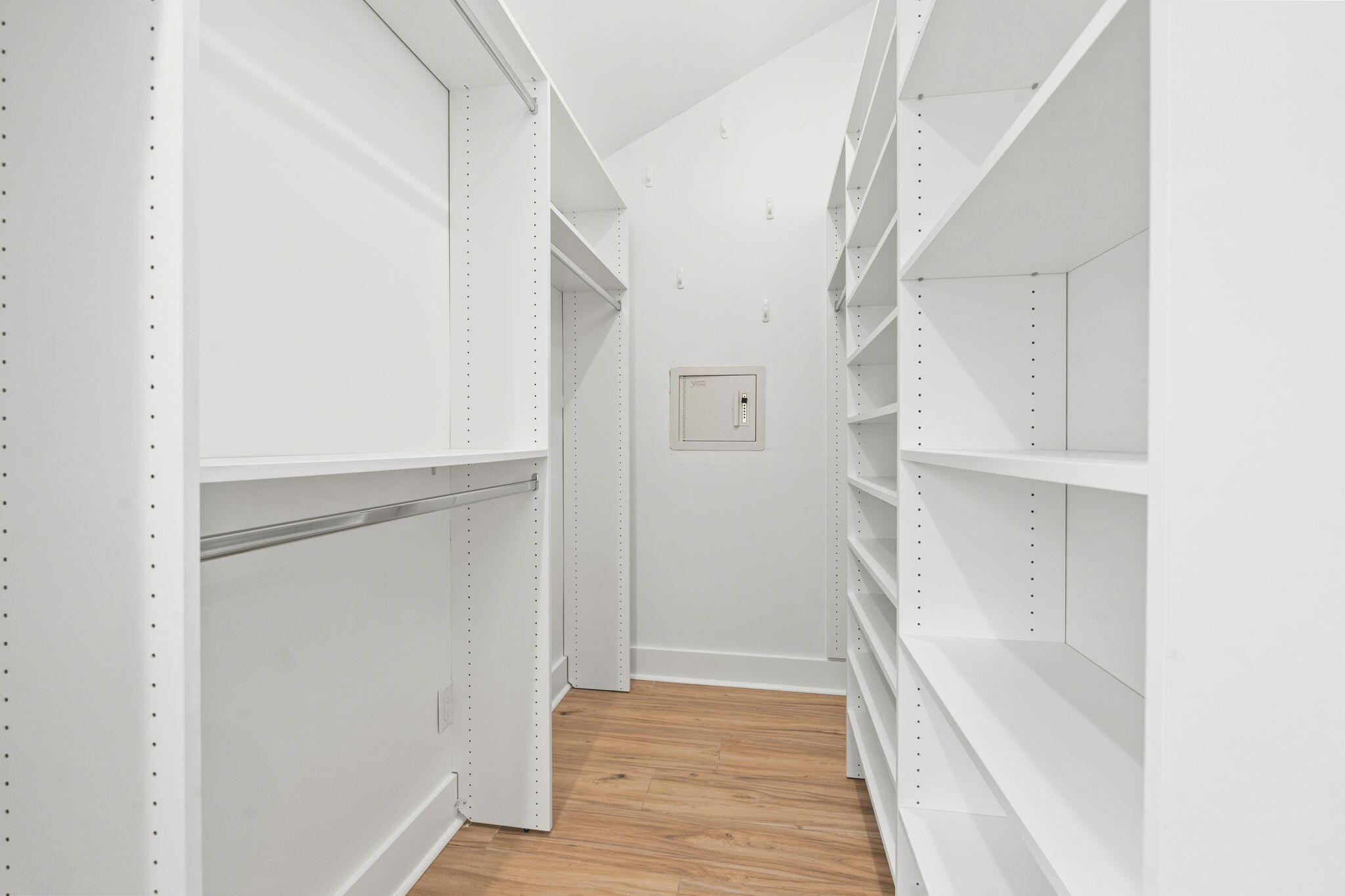 2511 Lightlewood Lane Property Photo 25