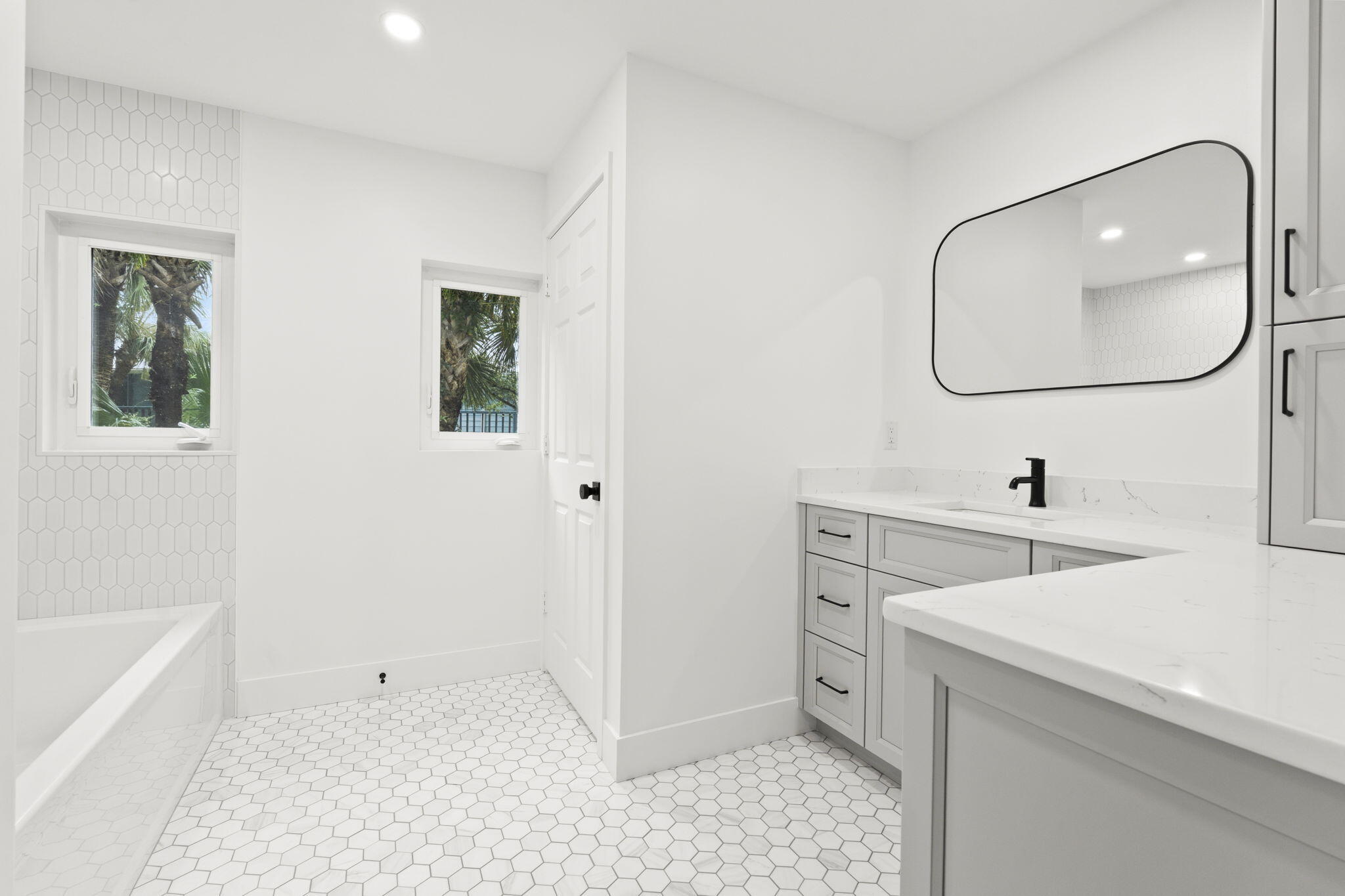 2511 Lightlewood Lane Property Photo 37
