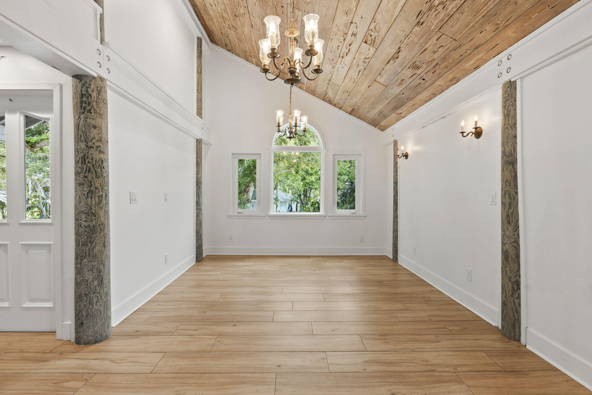2511 Lightlewood Lane Property Photo 52