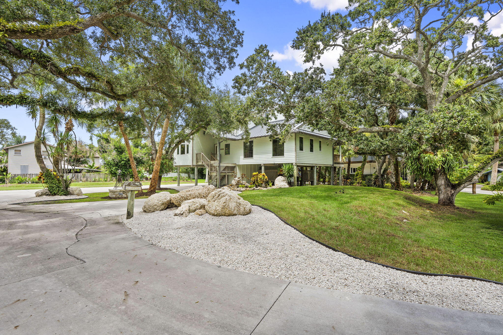 2511 Lightlewood Lane Property Photo 68