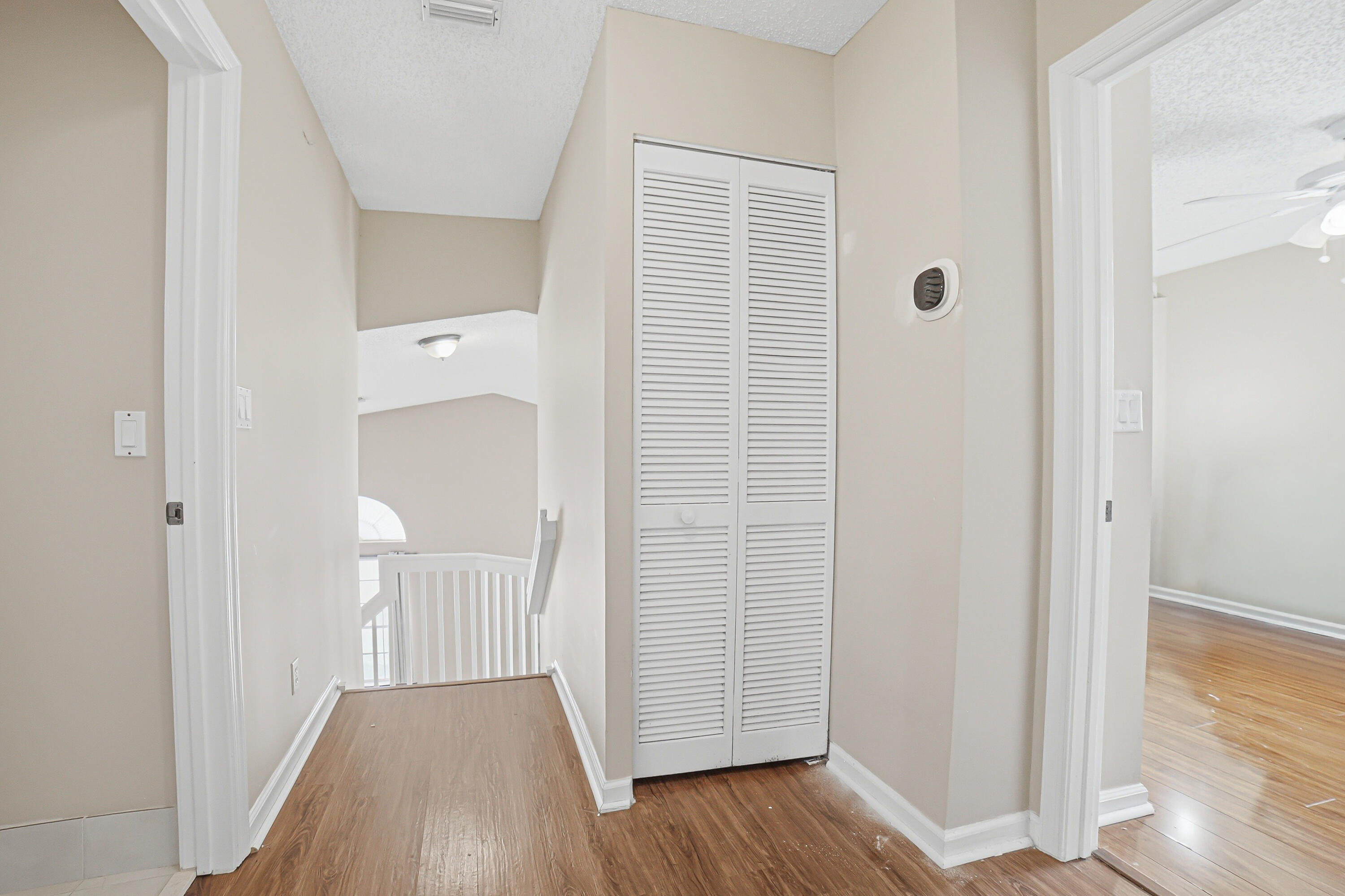 10682 Nw 48th Street Property Photo 16