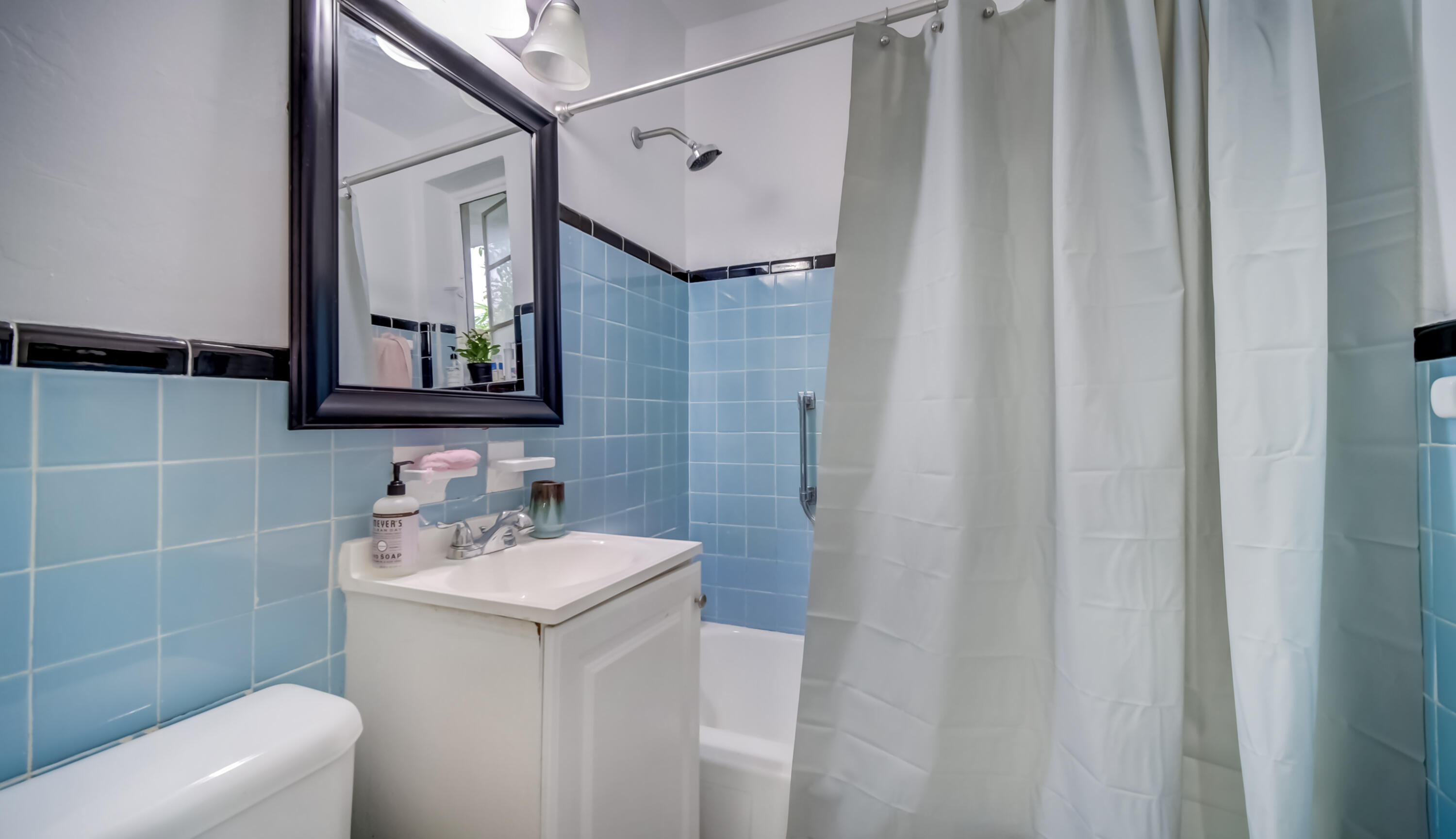 825 Jefferson Avenue 2 Property Photo 23