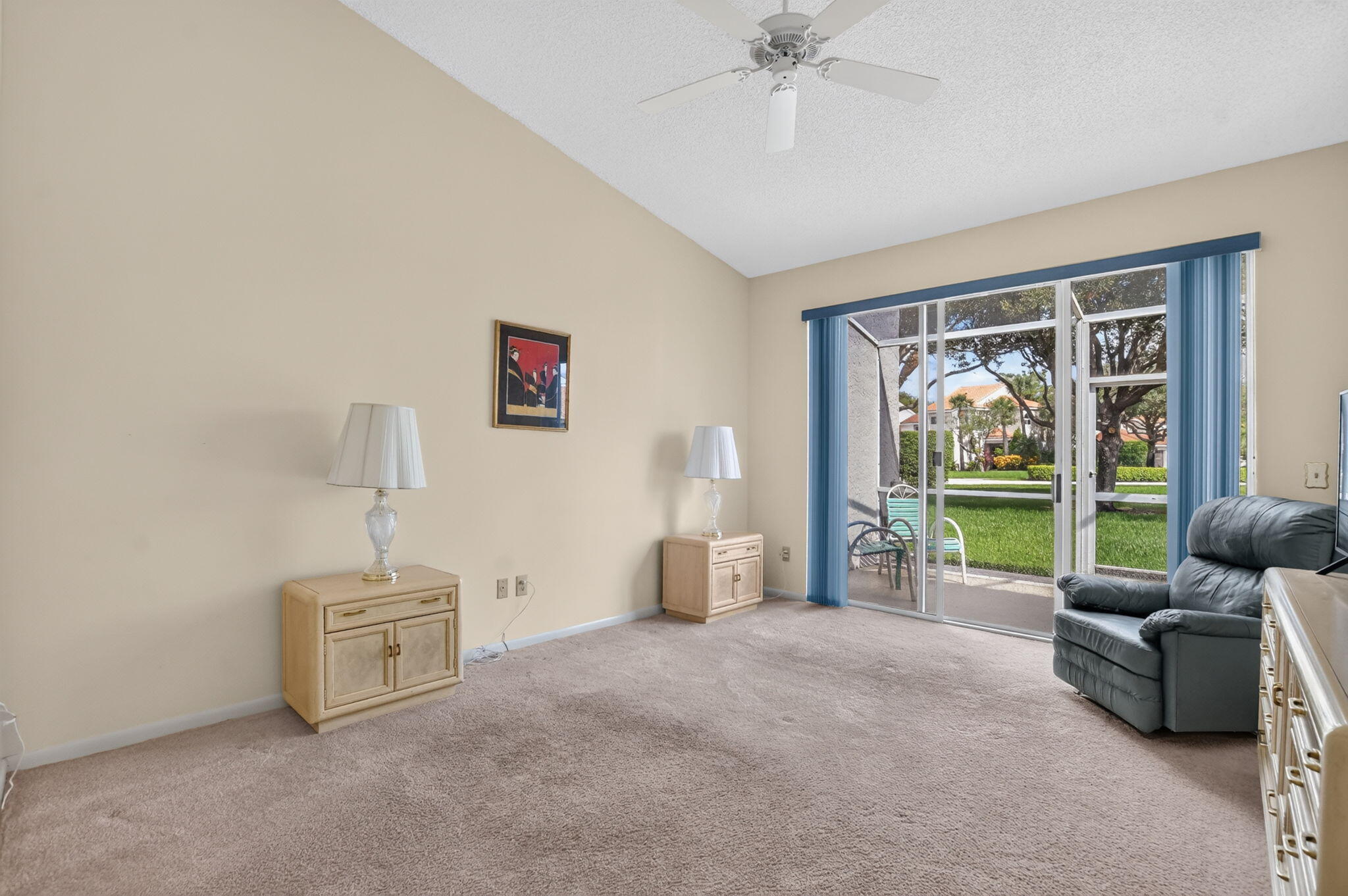 10410 Plaza Centro Property Photo 10