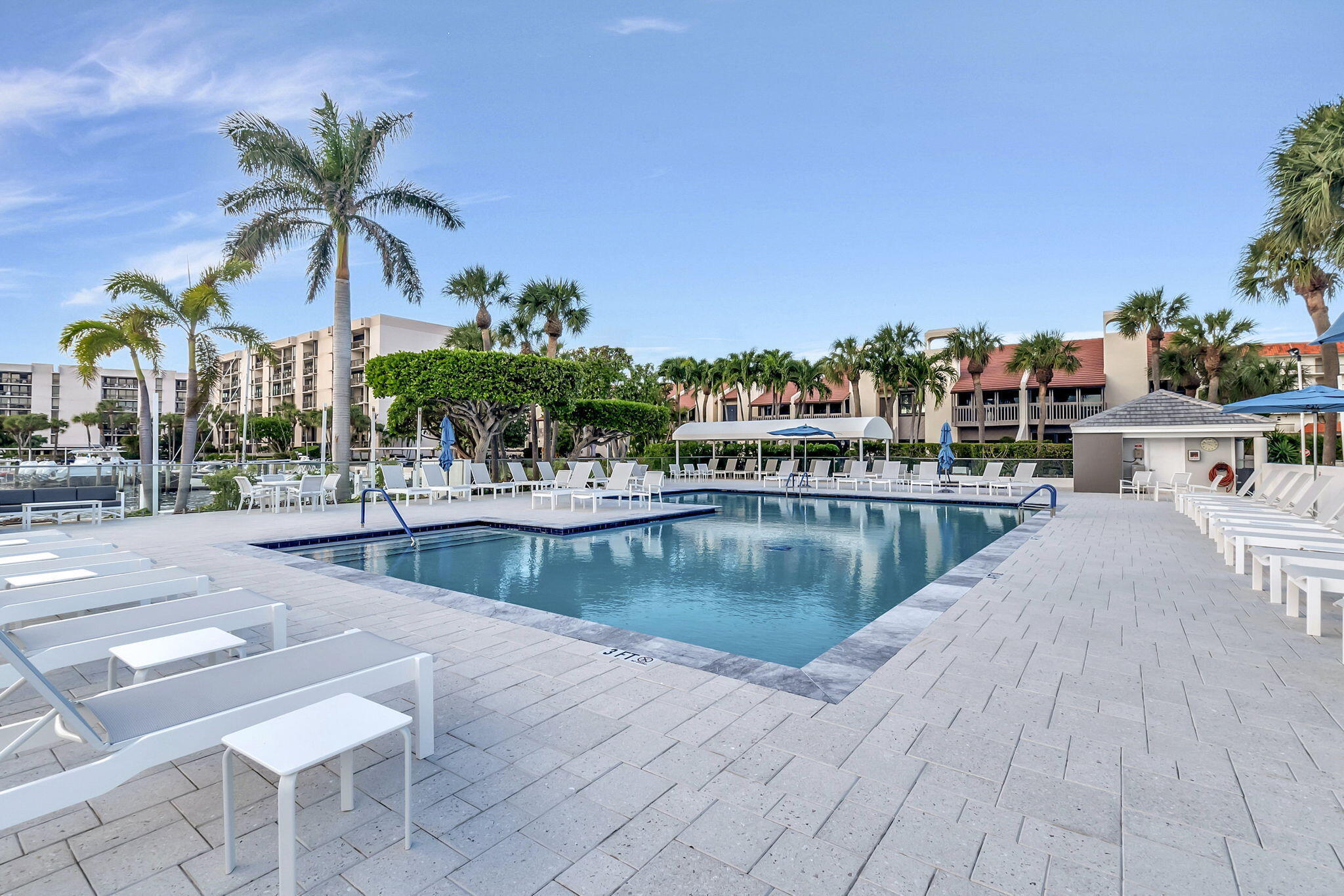 2707 N Ocean Boulevard 306d Property Photo 42