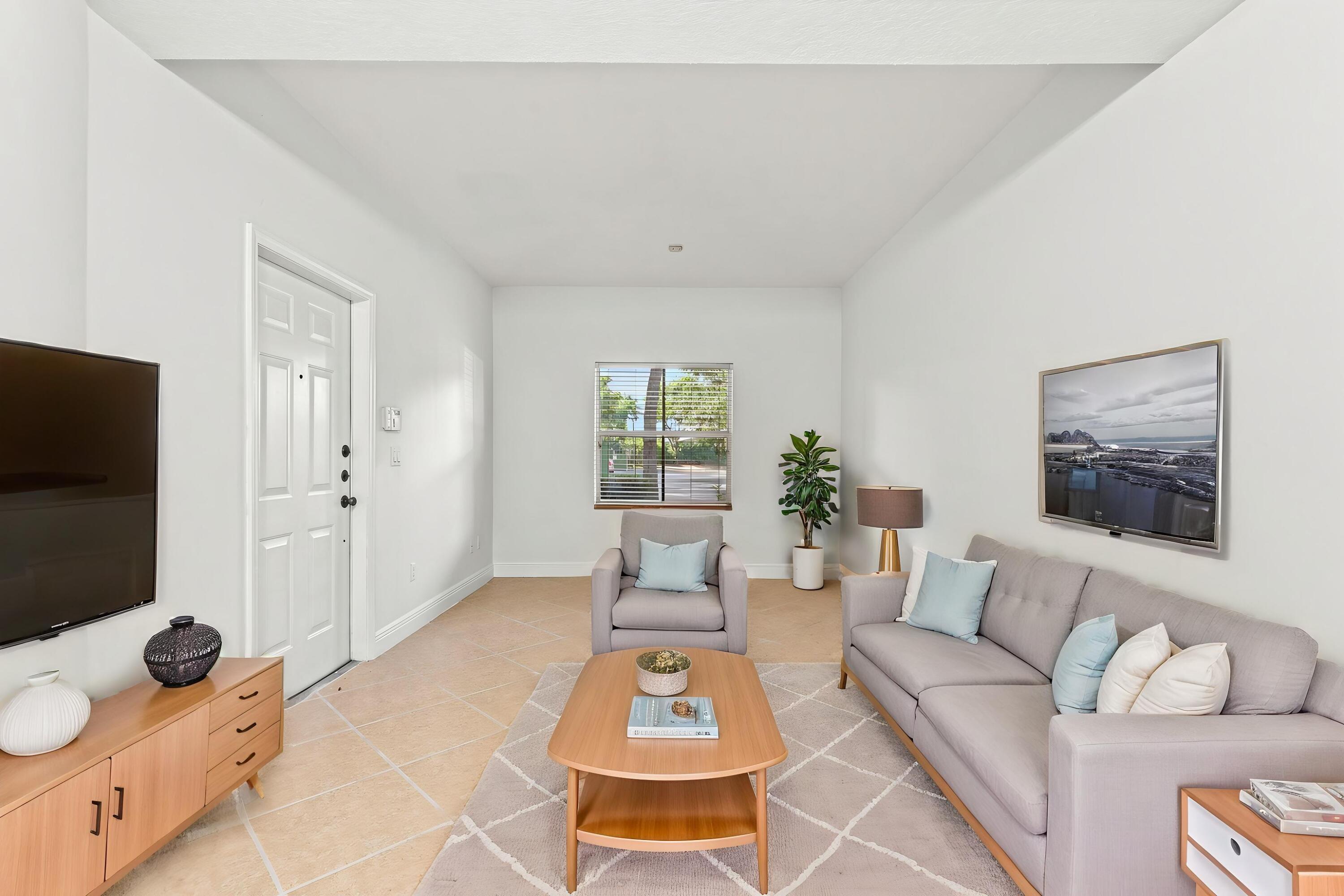 2107 Anchor Court Property Photo 13