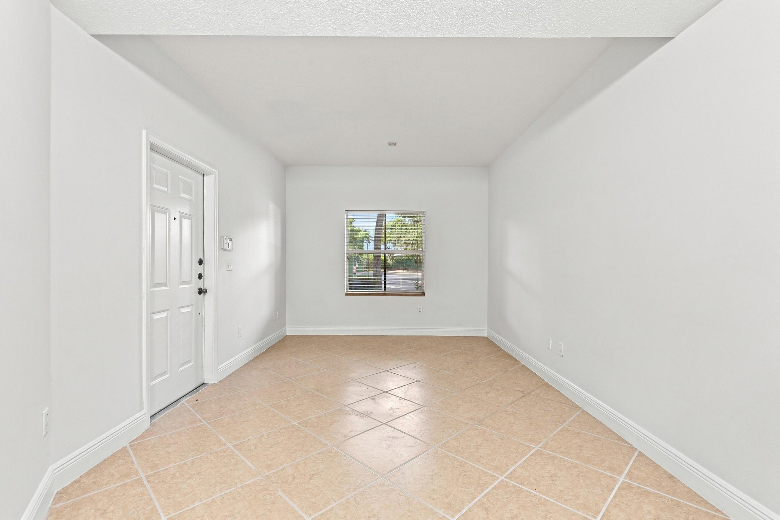 2107 Anchor Court Property Photo 14