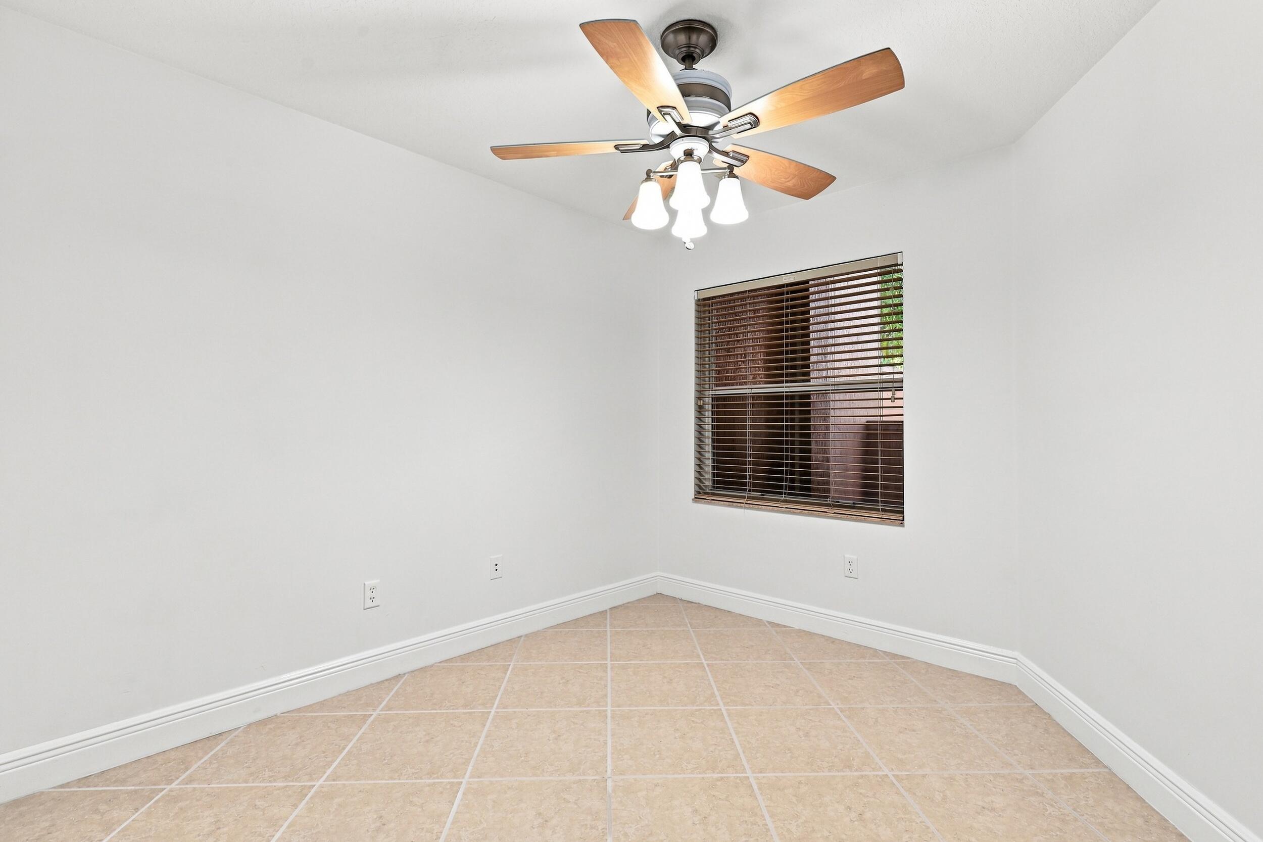 2107 Anchor Court Property Photo 31