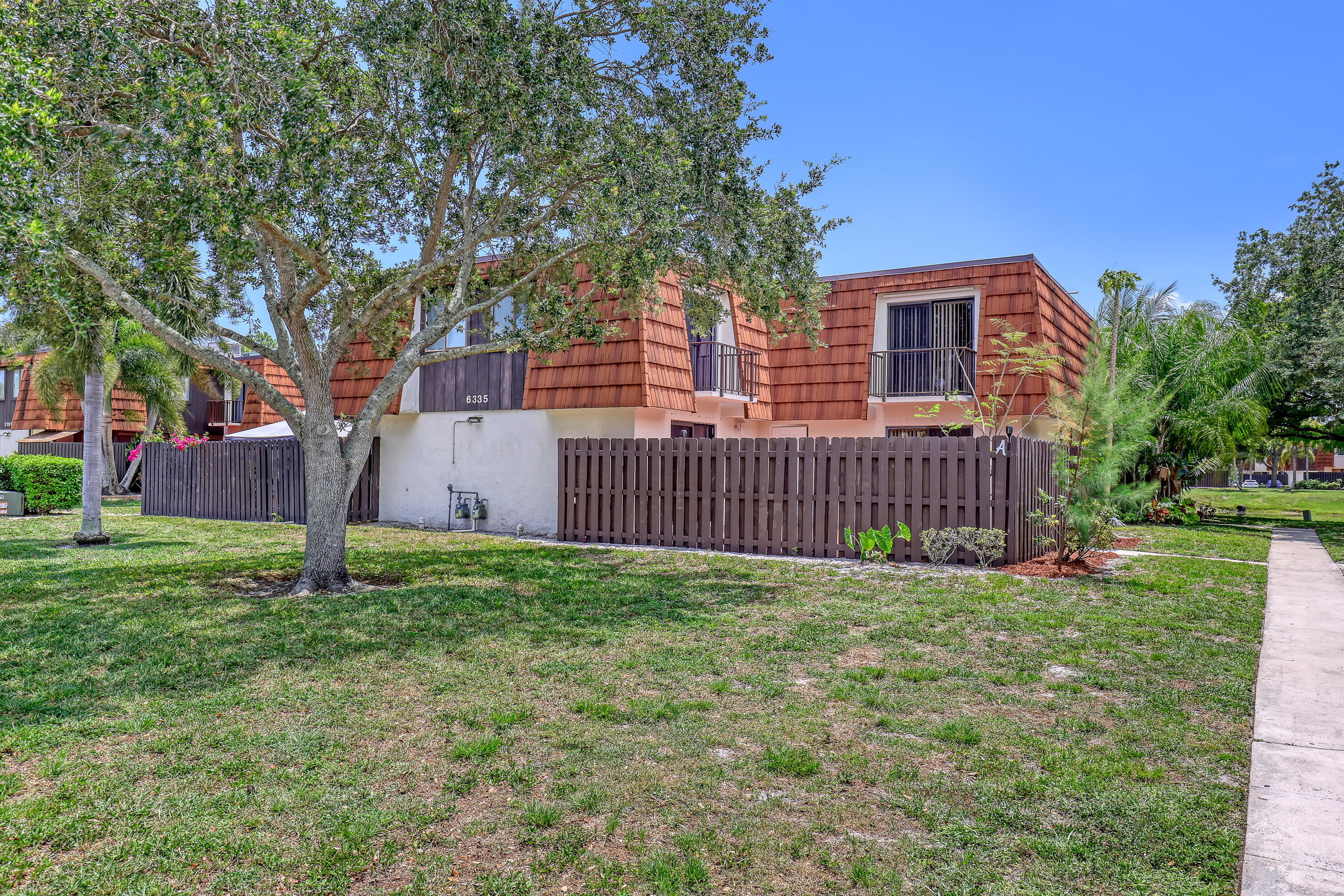 6335 Red Pine Lane A Property Photo 2