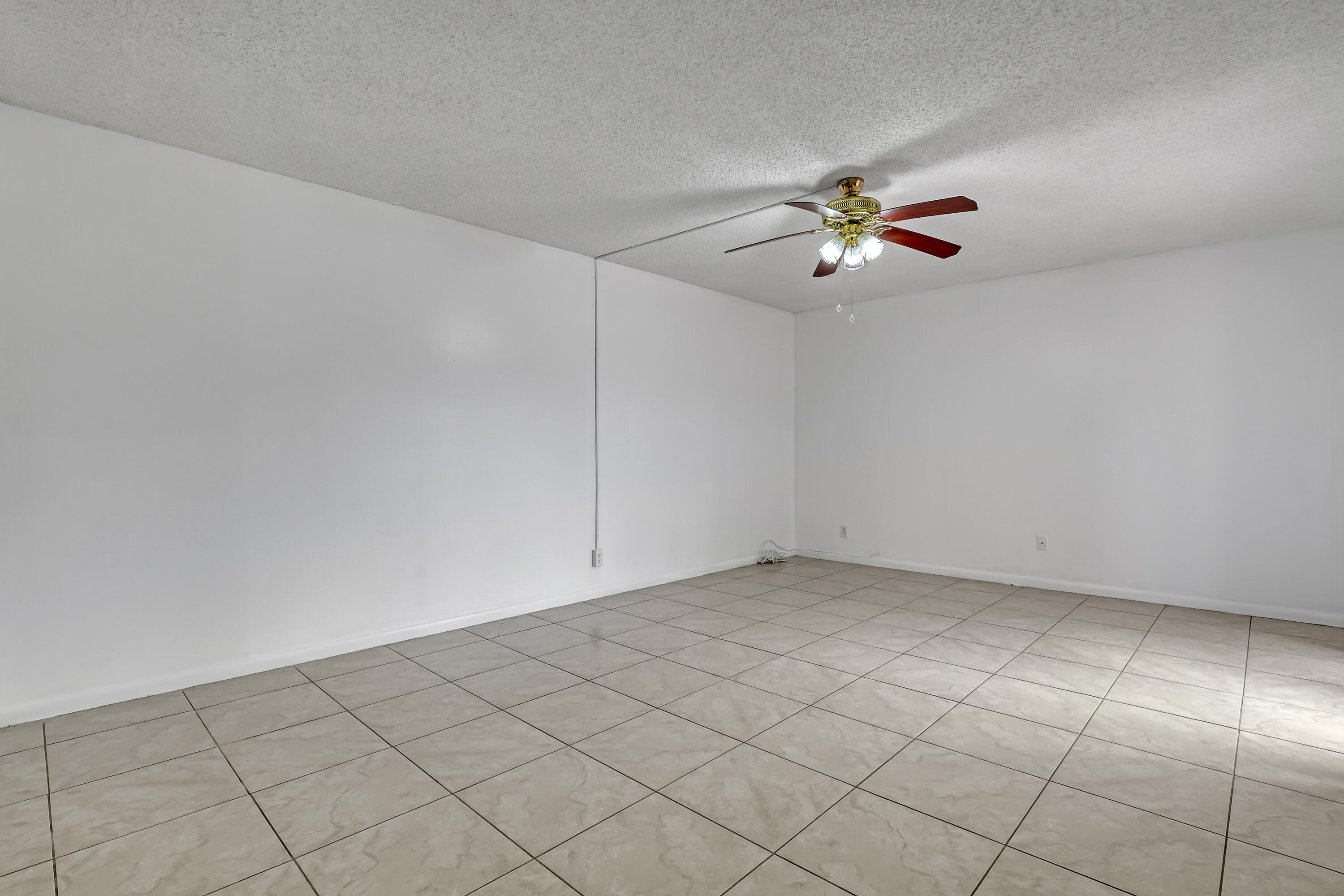 6335 Red Pine Lane A Property Photo 4