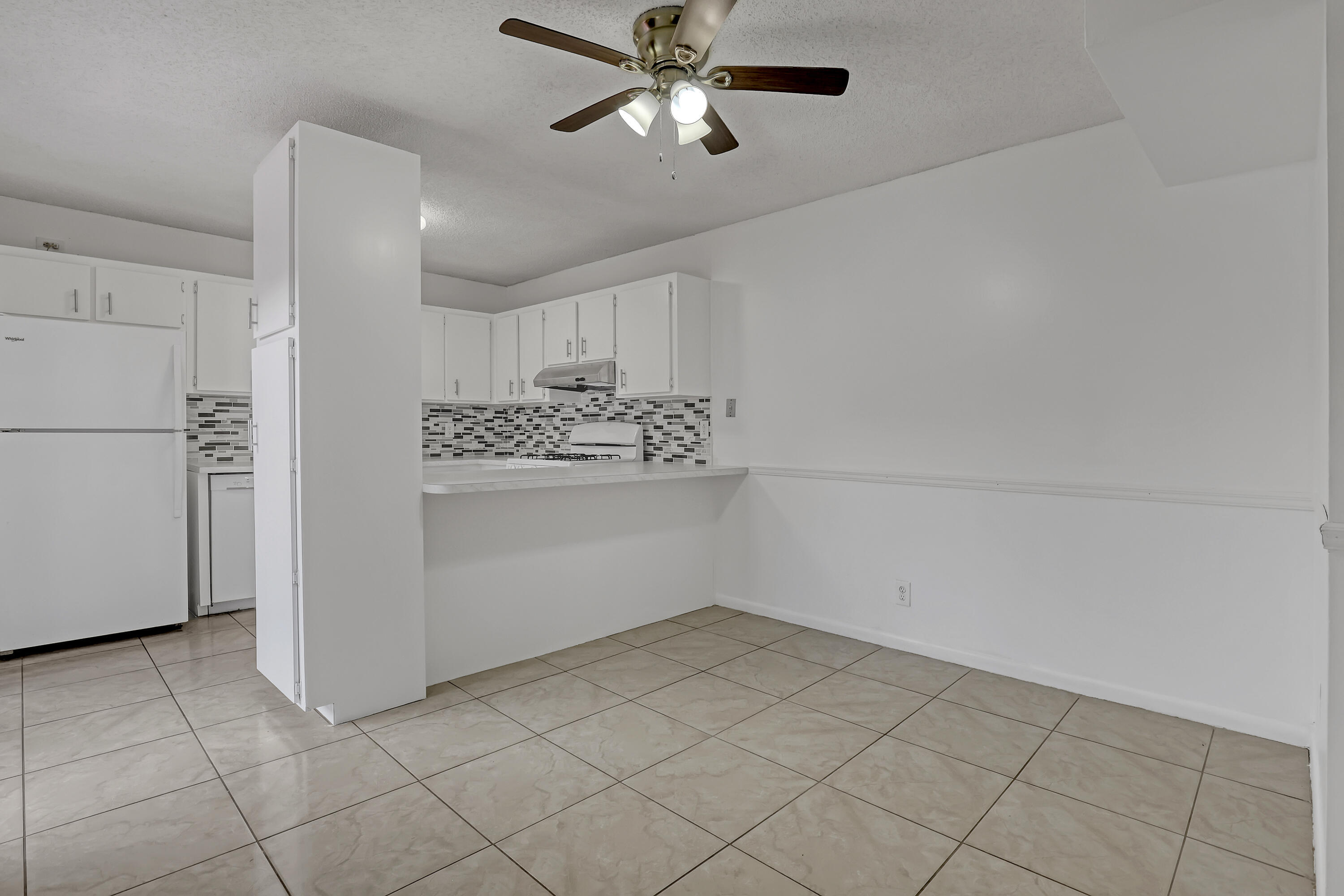 6335 Red Pine Lane A Property Photo 12