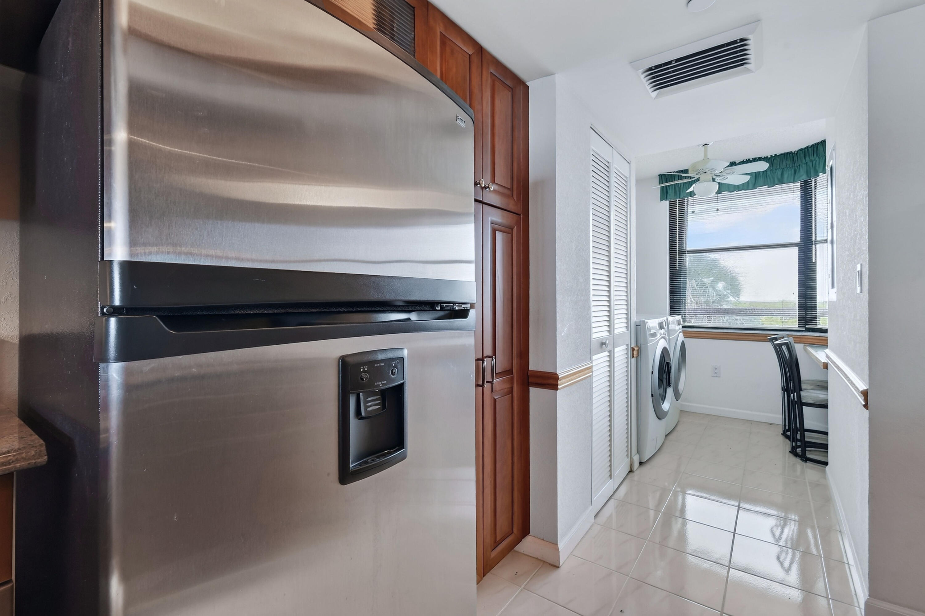 8880 S Ocean Drive 502 Property Photo 29