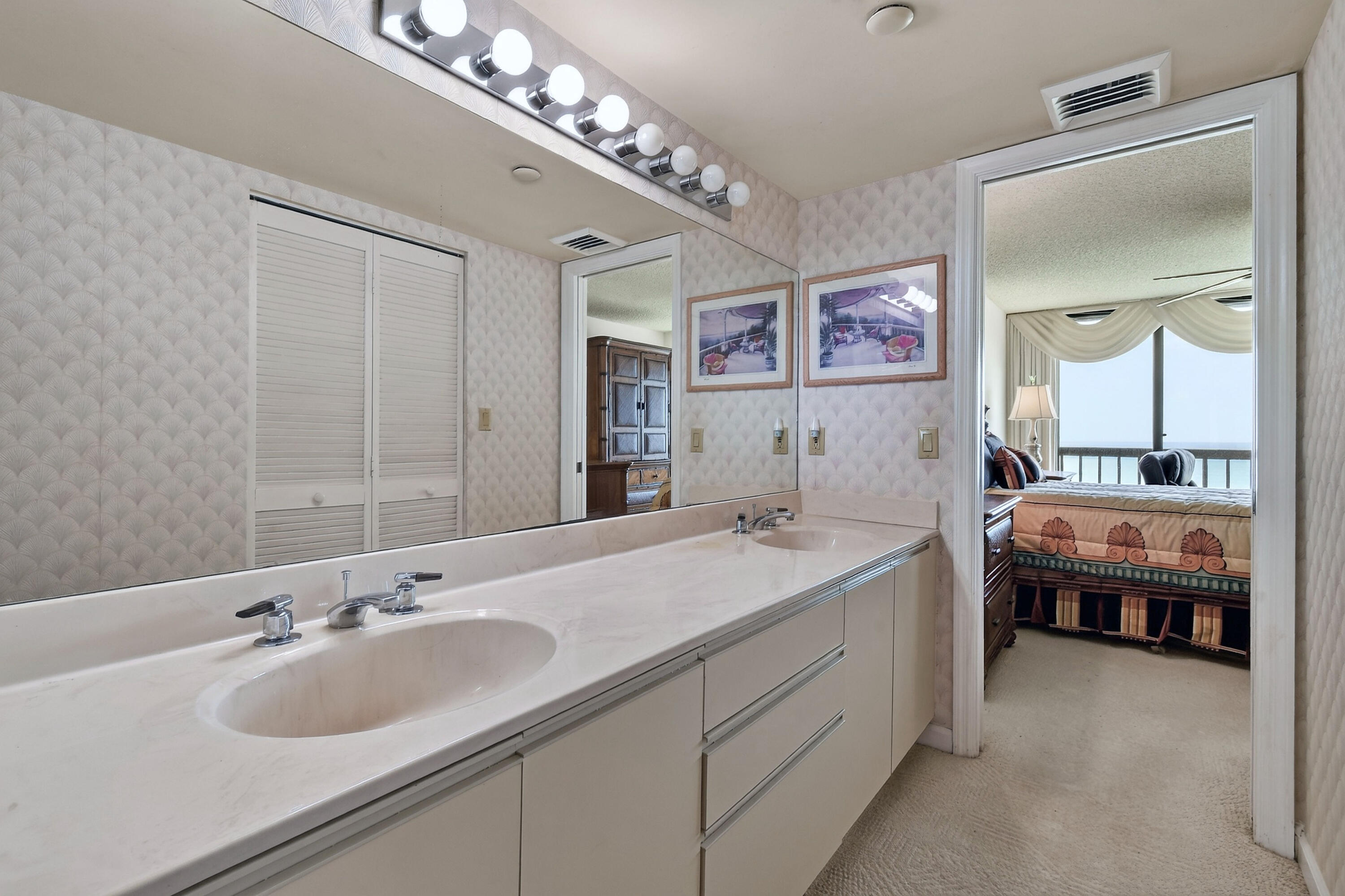 8880 S Ocean Drive 502 Property Photo 54