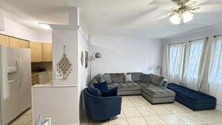 725 Sw 11th Avenue 6f Property Photo 2