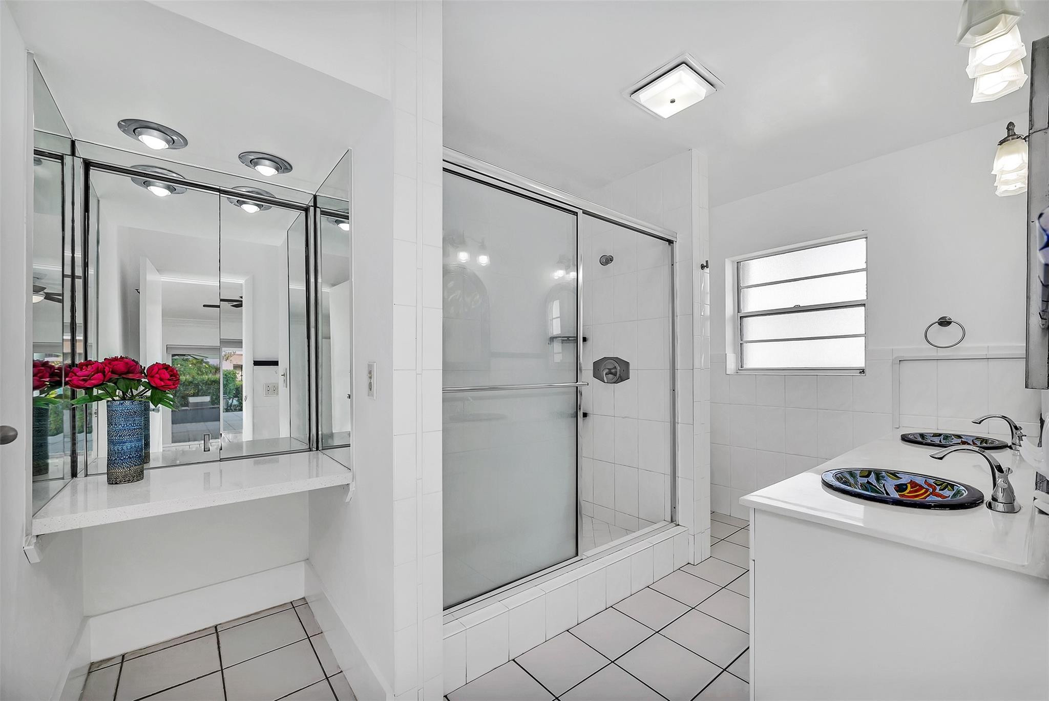 2427 Sea Island Drive Property Photo 25