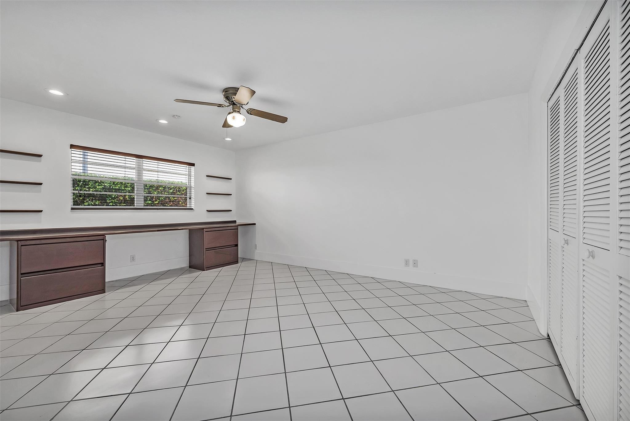 2427 Sea Island Drive Property Photo 29