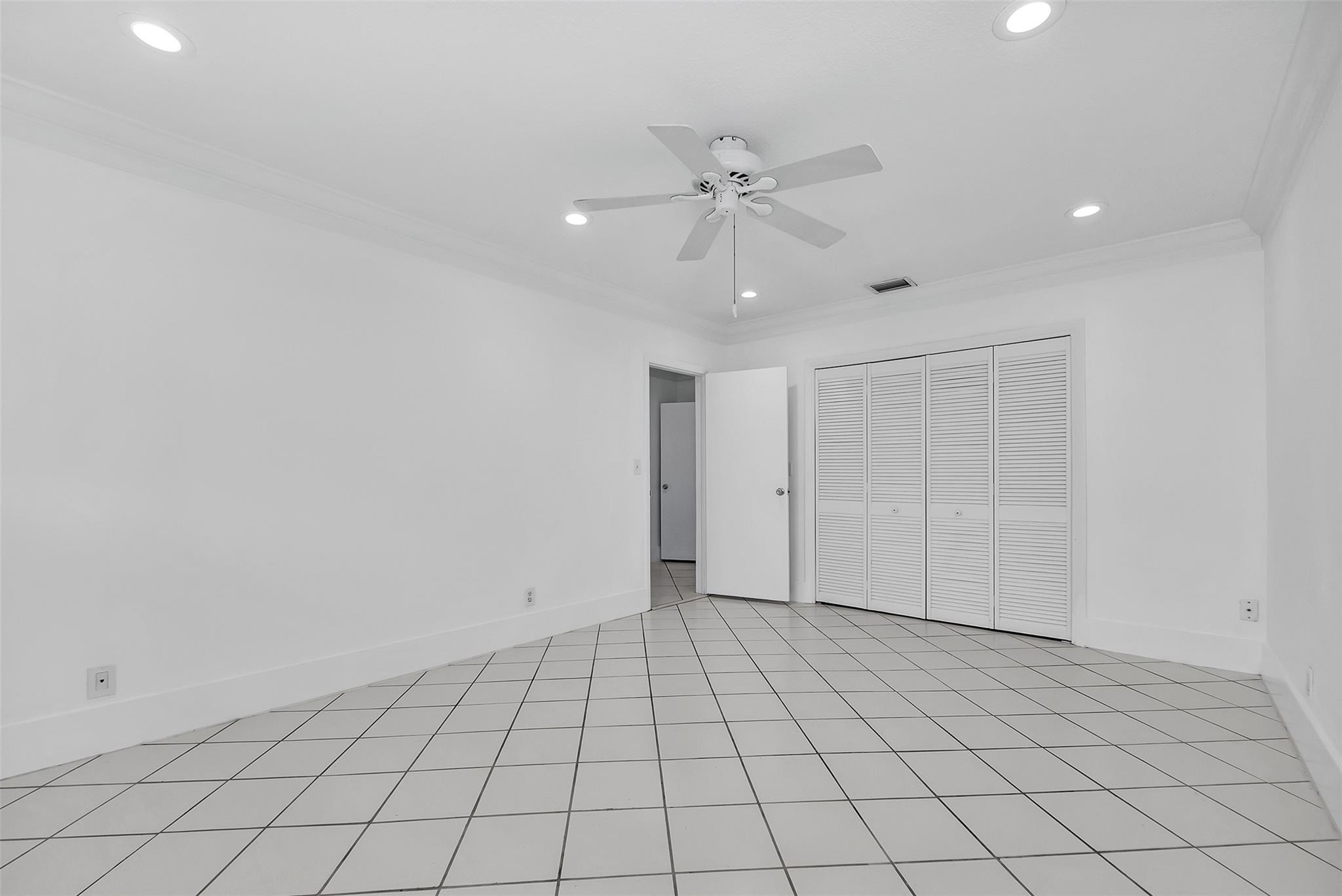 2427 Sea Island Drive Property Photo 31
