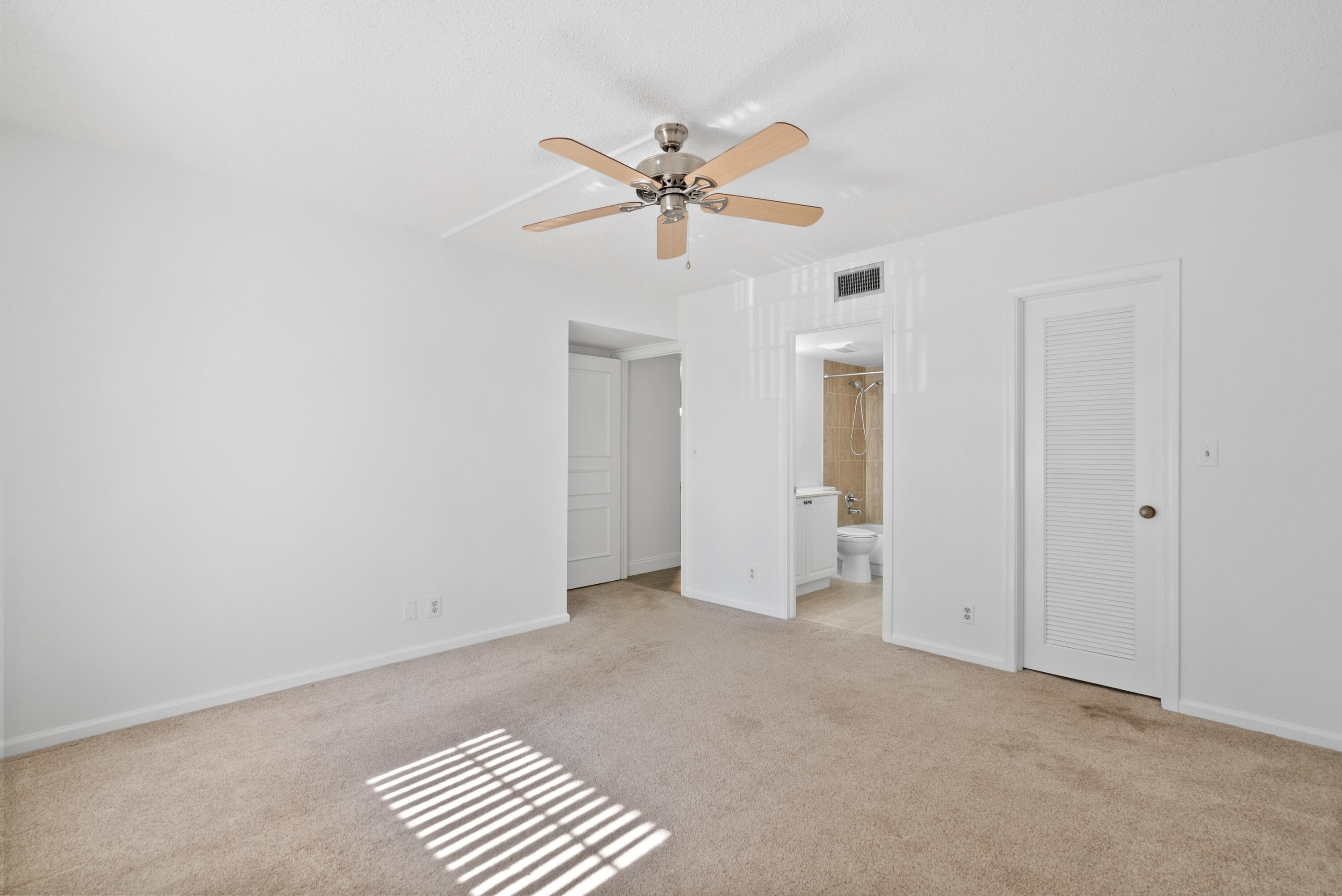 300 N Highway A1a 101m Property Photo 15