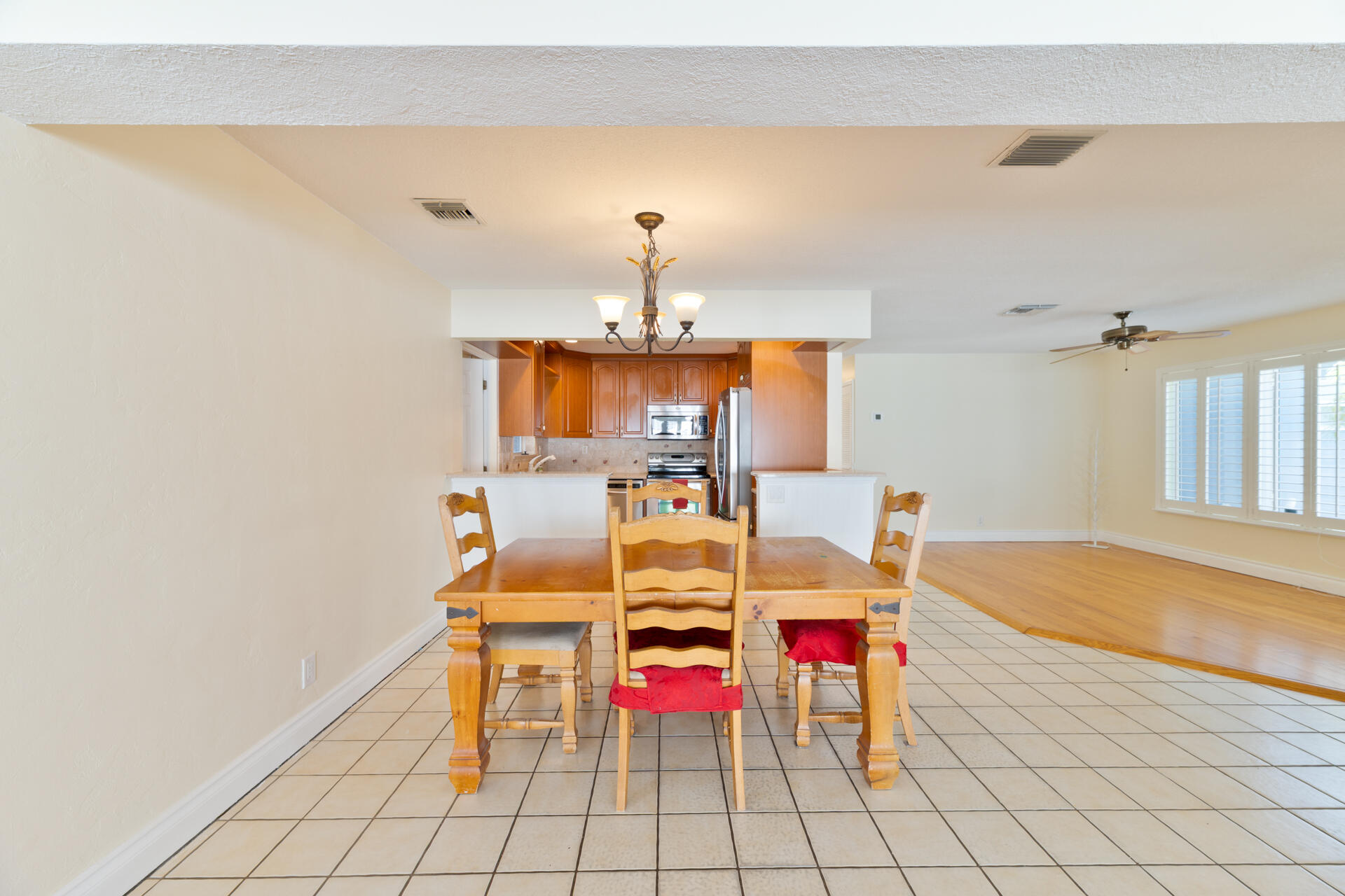 821 Se 16th Street Property Photo 9