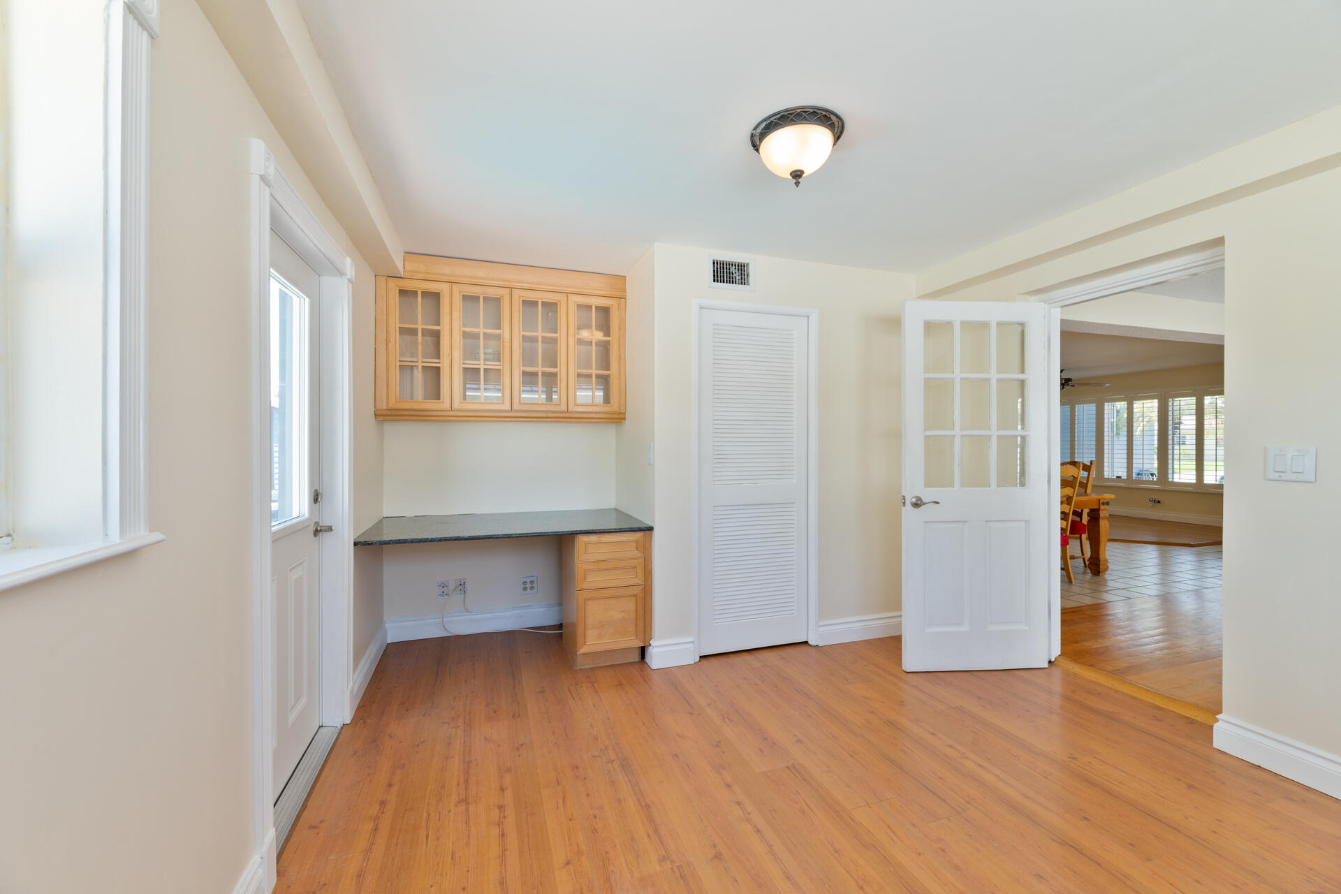 821 Se 16th Street Property Photo 17