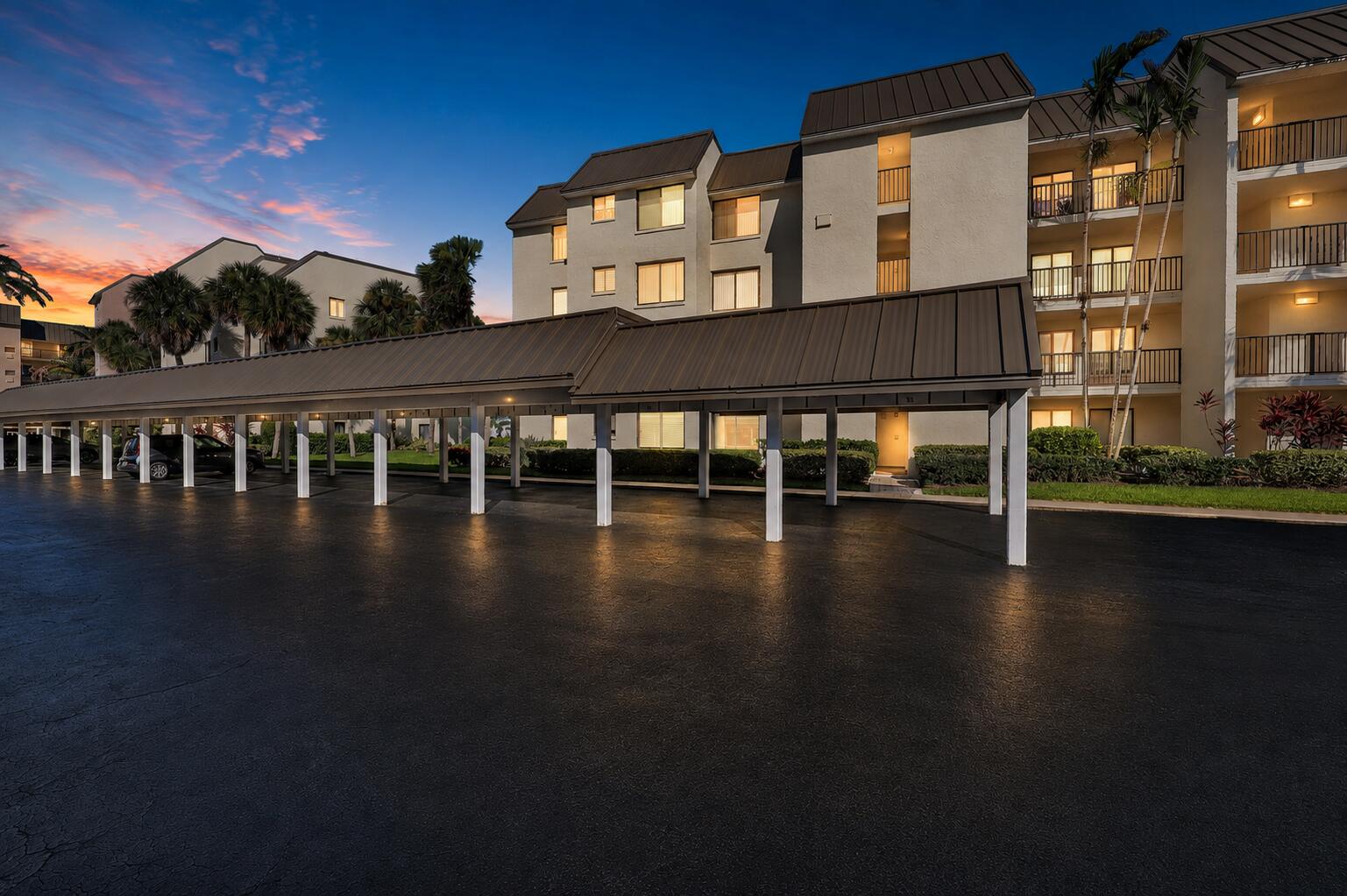 2400 S Ocean Drive 2215 Property Photo 1