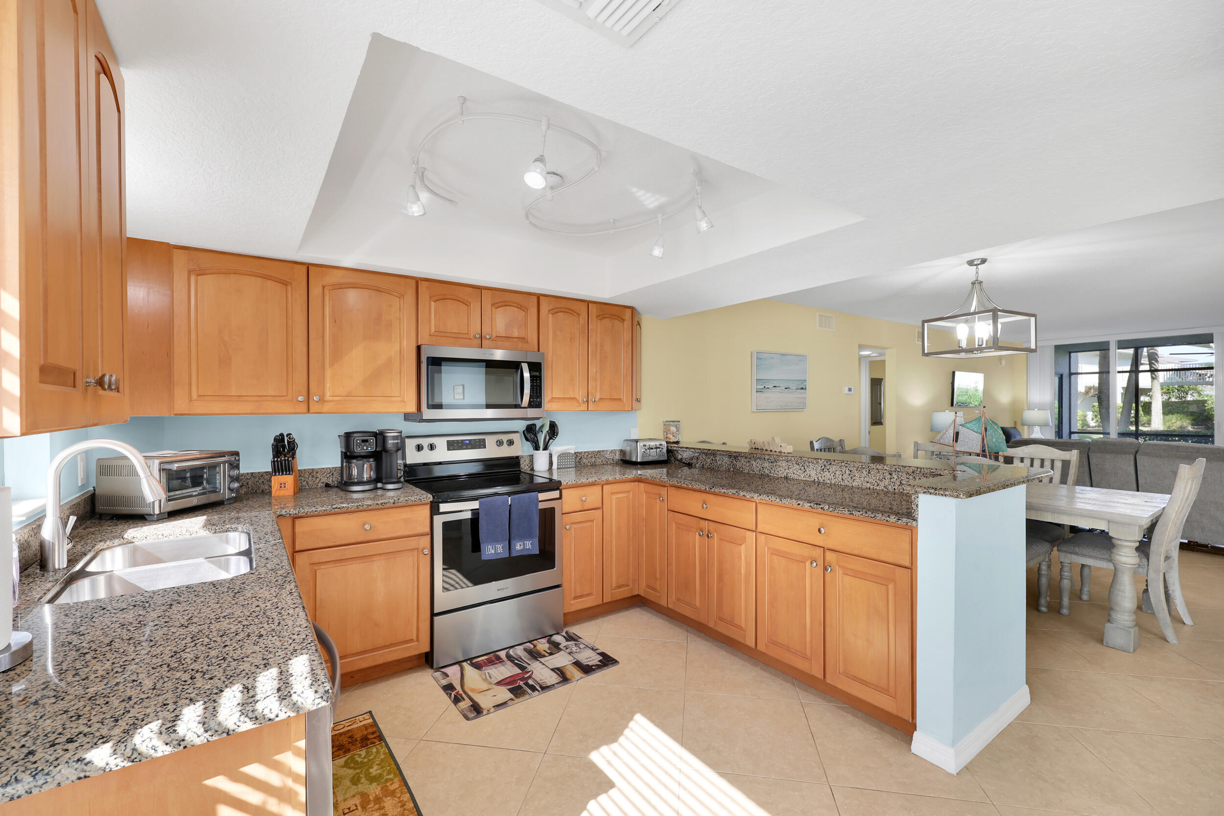 2400 S Ocean Drive 2215 Property Photo 11
