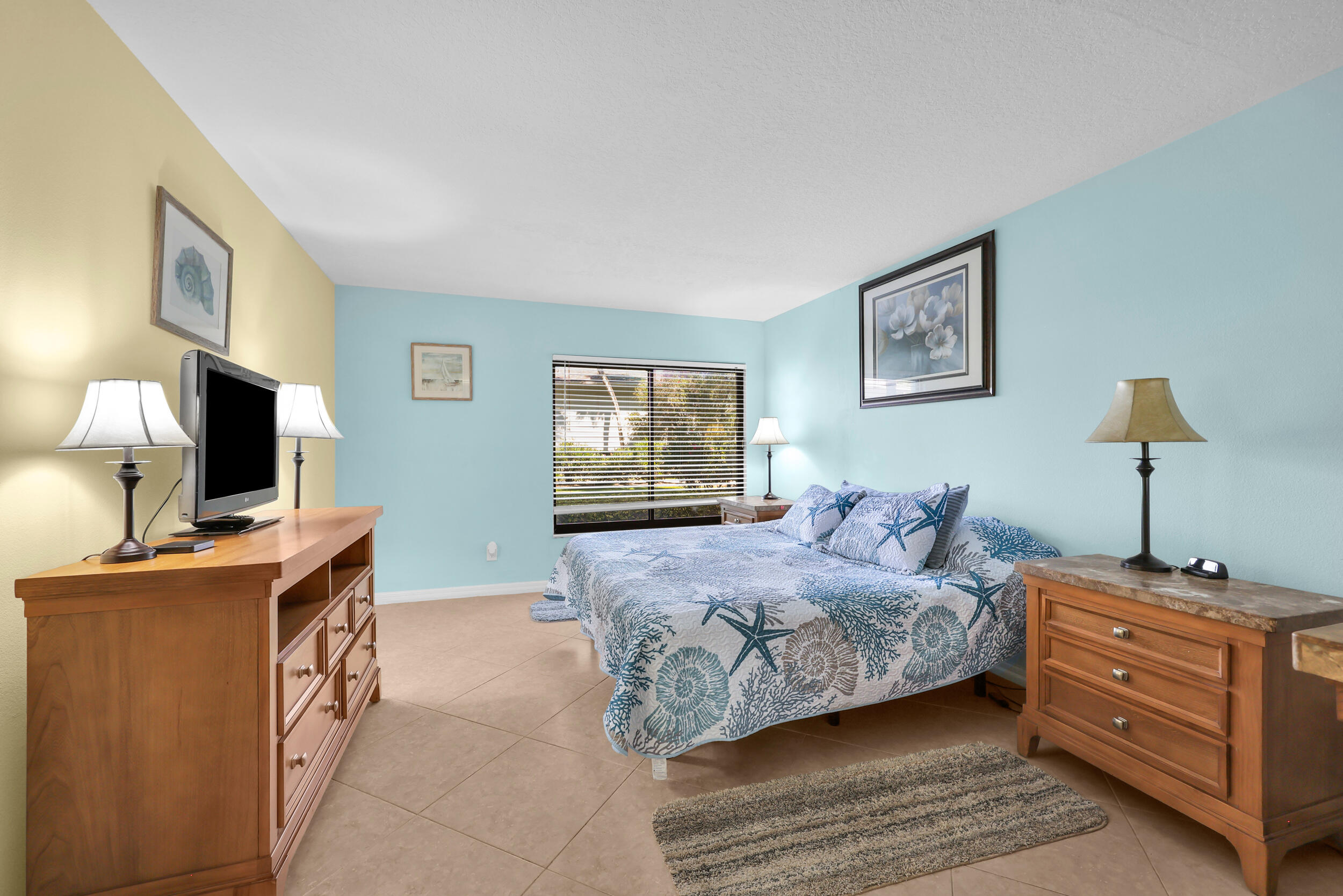 2400 S Ocean Drive 2215 Property Photo 15