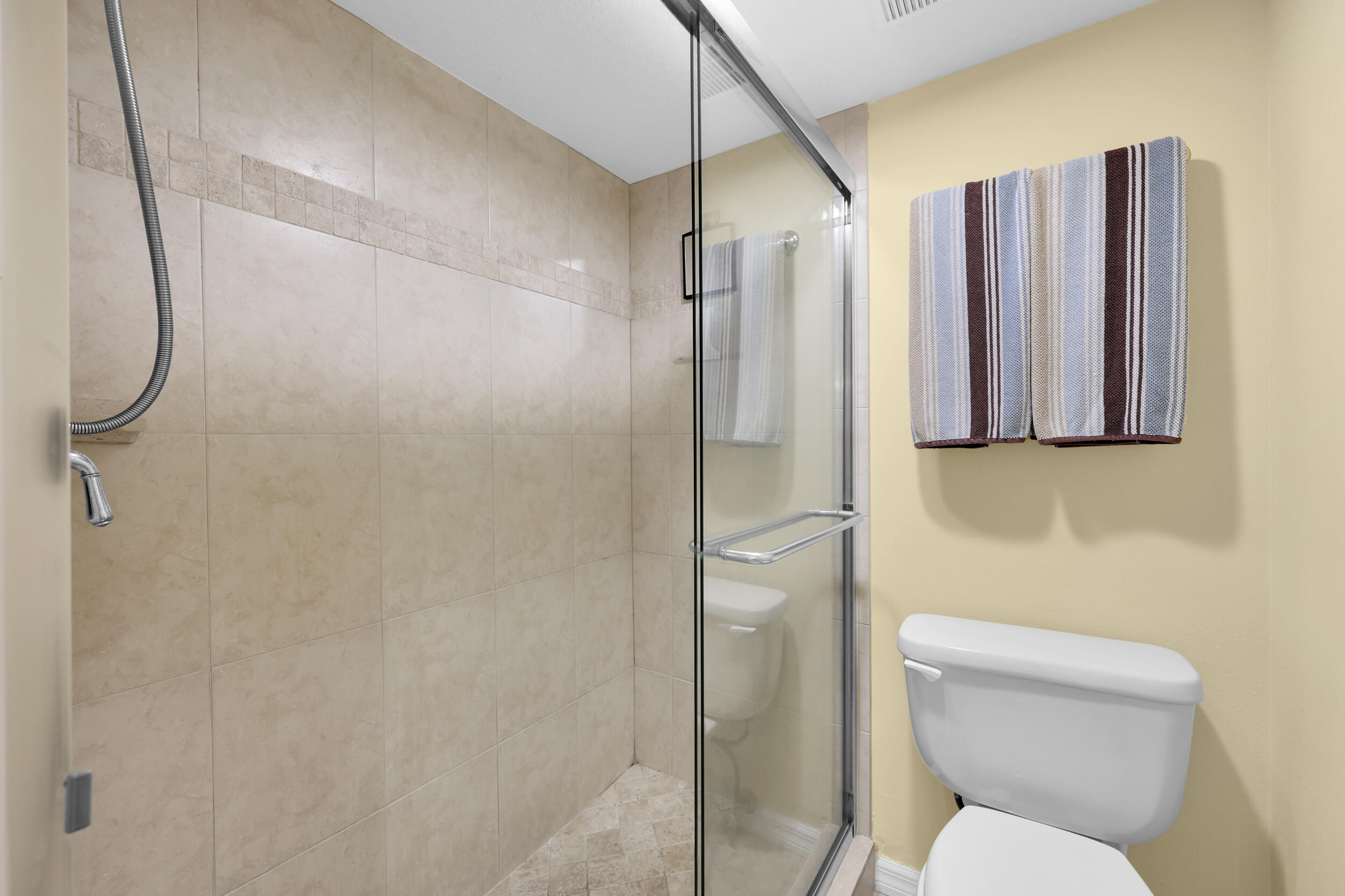2400 S Ocean Drive 2215 Property Photo 20