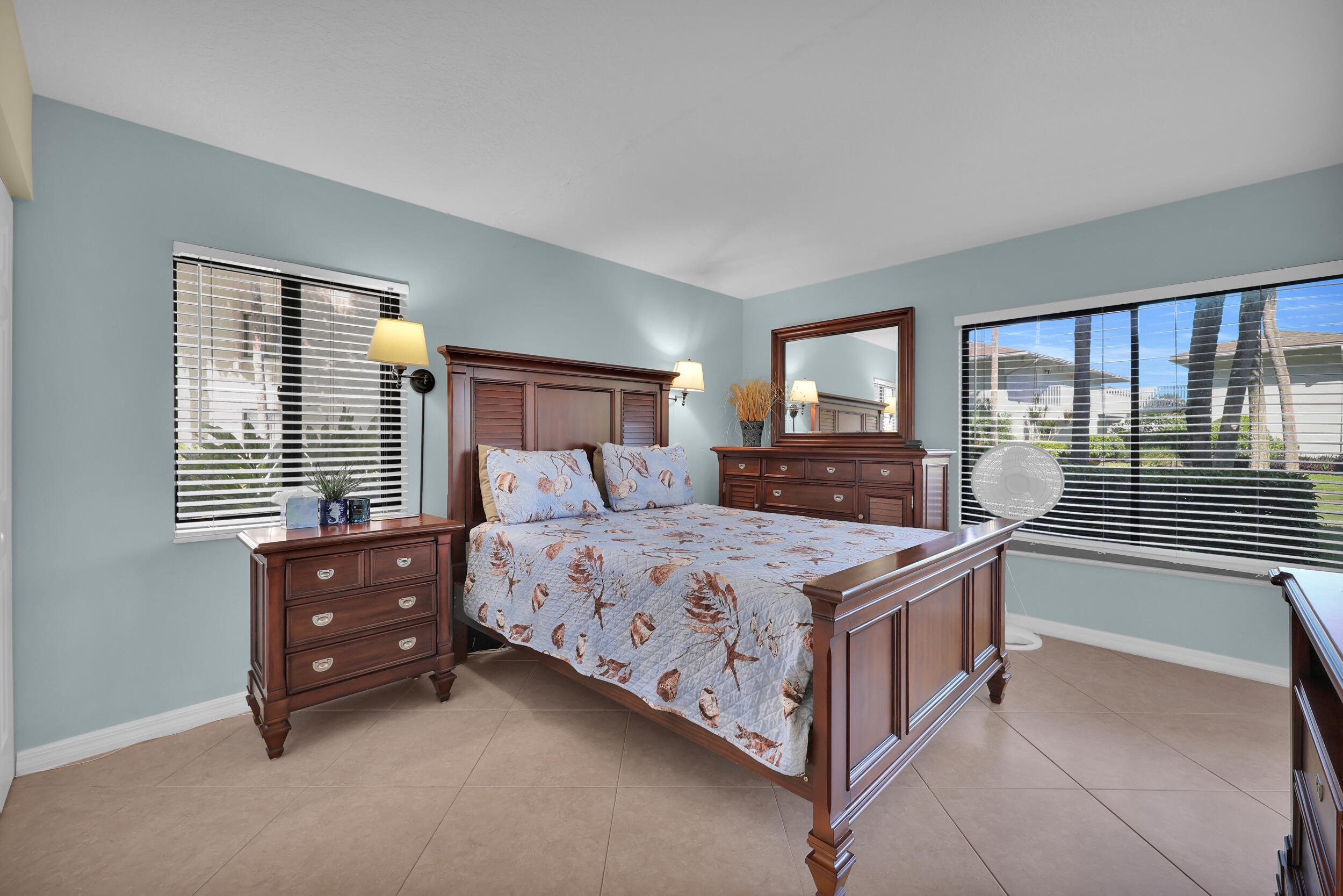 2400 S Ocean Drive 2215 Property Photo 25